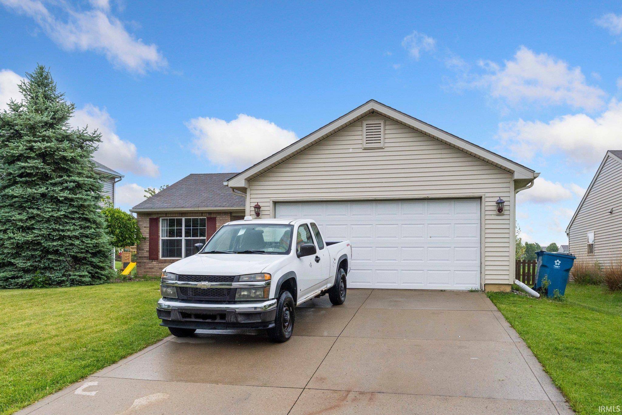 Fort Wayne, IN 46808,4736 Anglers Lane