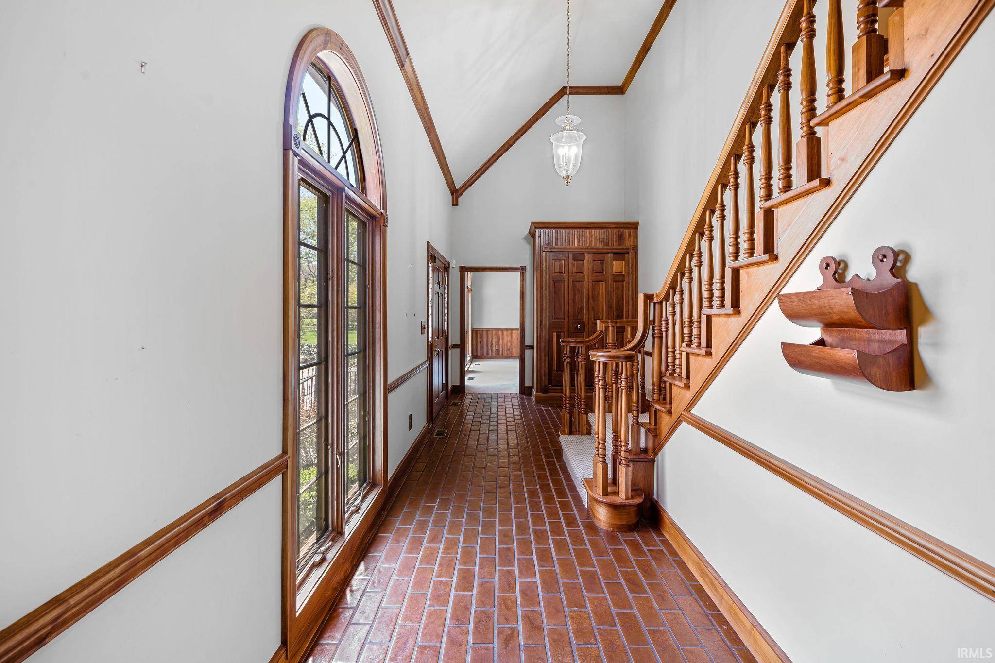 South Bend, IN 46614-2180,3619 Sullivan Court
