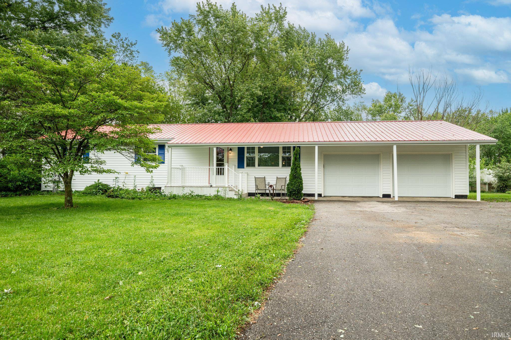 Fairmount, IN 46928,423 E 13TH Street