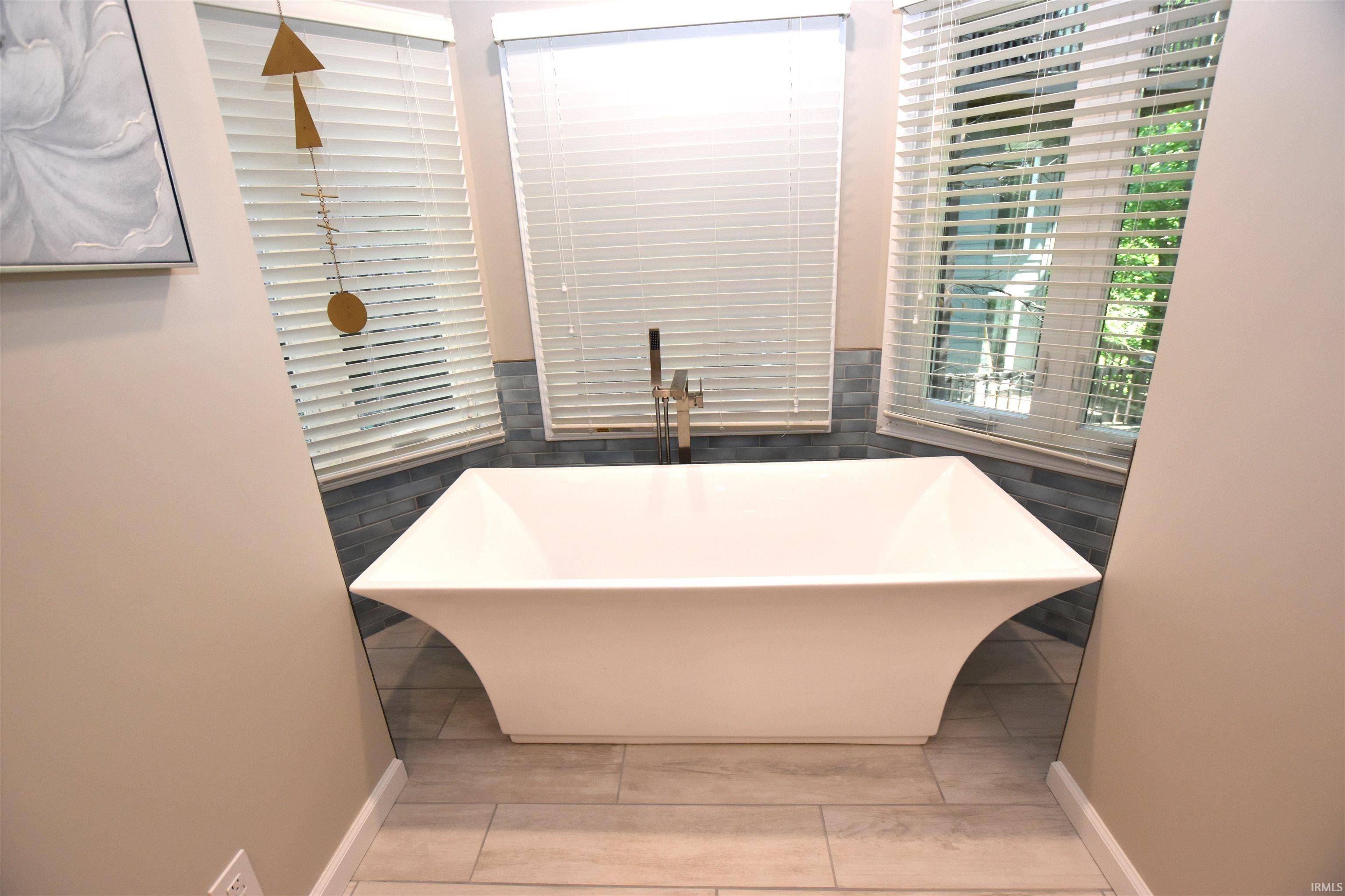 Bloomington, IN 47401,9763 S Harbour Pointe Drive #34
