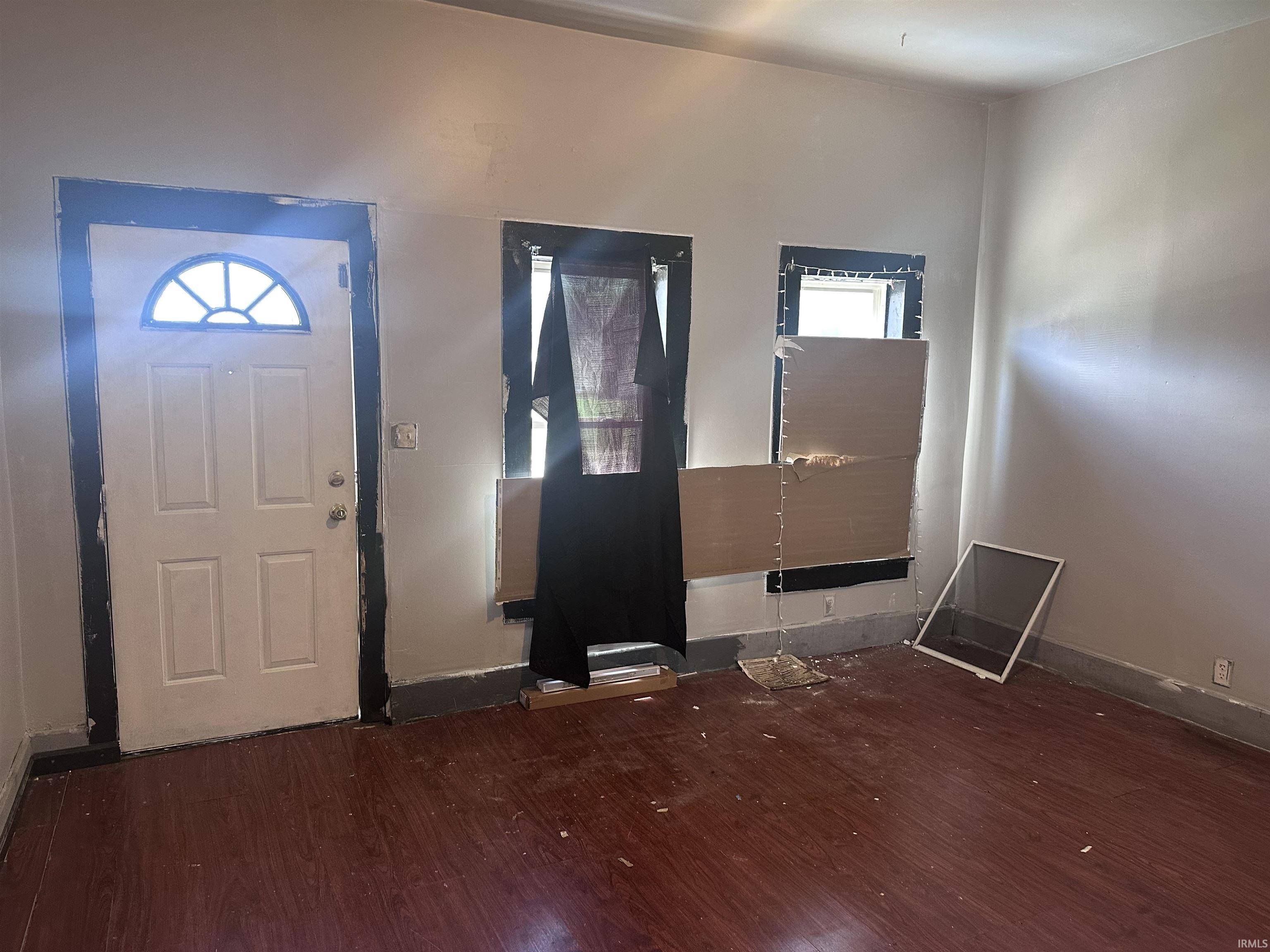Evansville, IN 47710,909 W Maryland Street