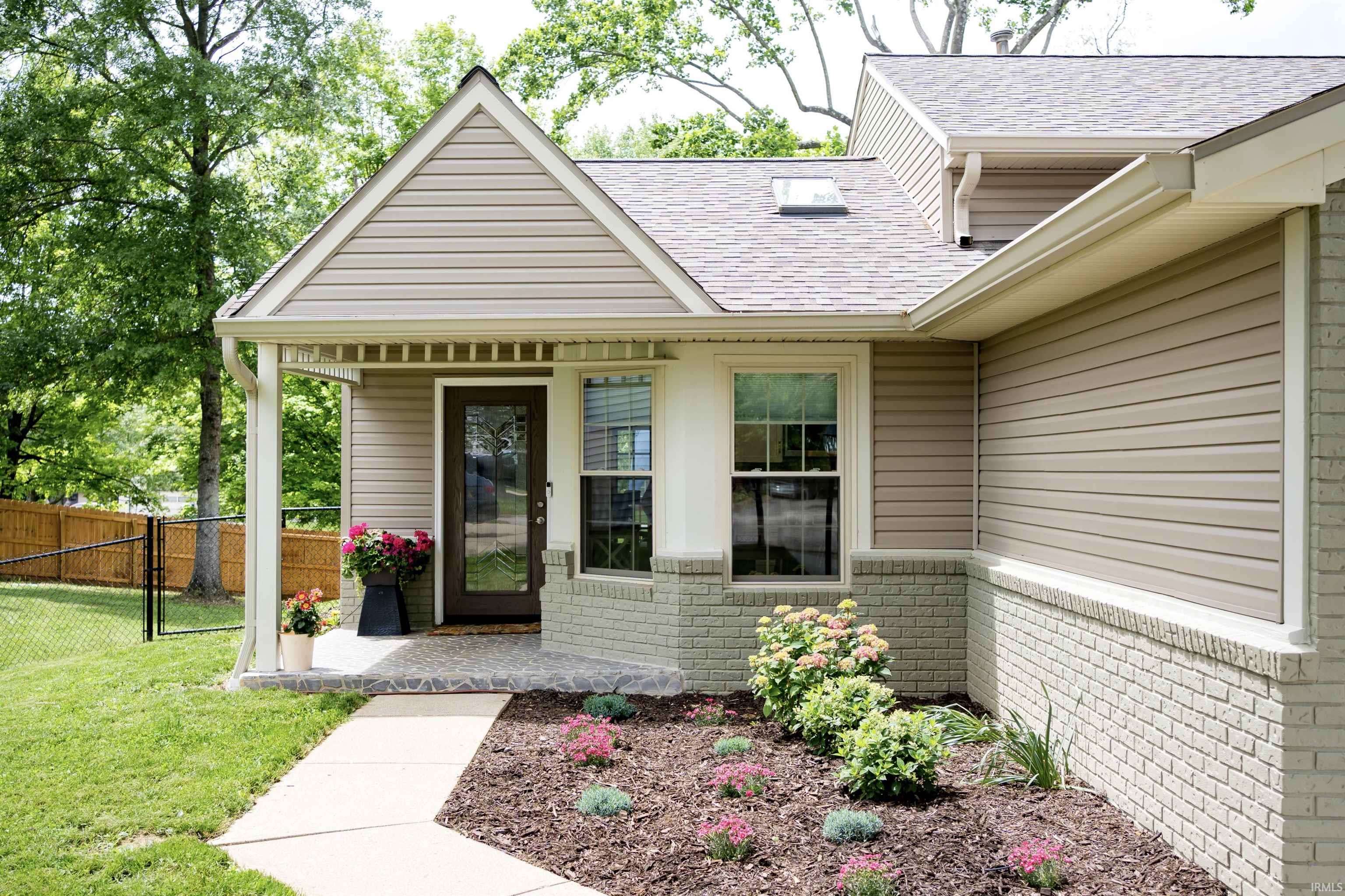 Bloomington, IN 47403,3850 W Woodmere Court