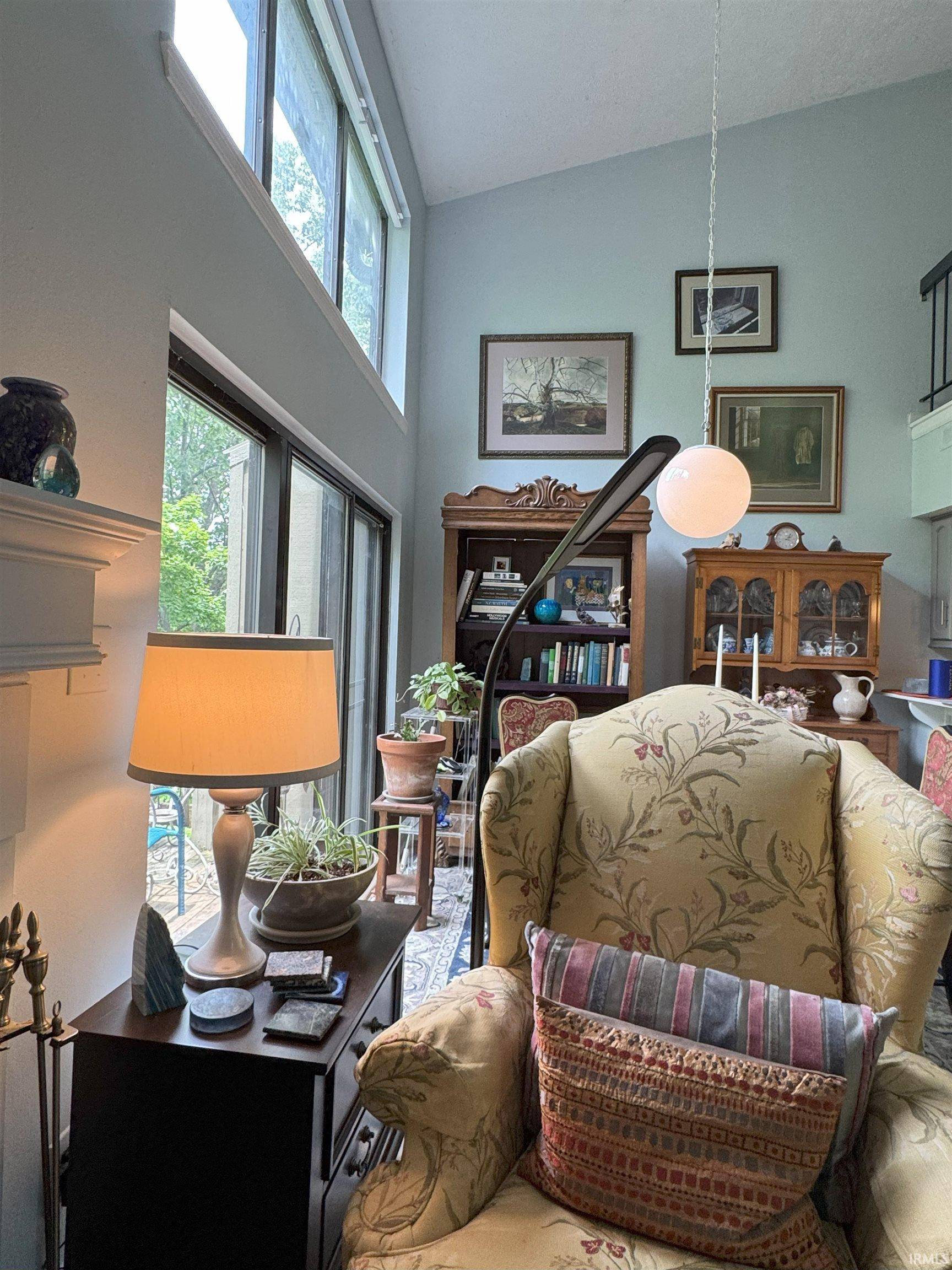 Bloomington, IN 47401,9384 S Lake Ridge Drive #90