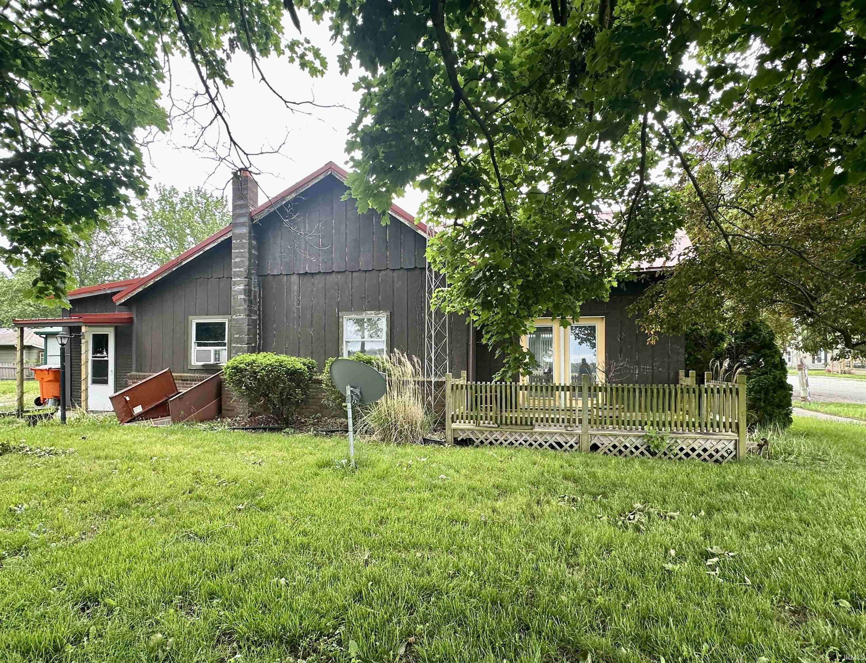 Burnettsville, IN 47926,103 S Main Street