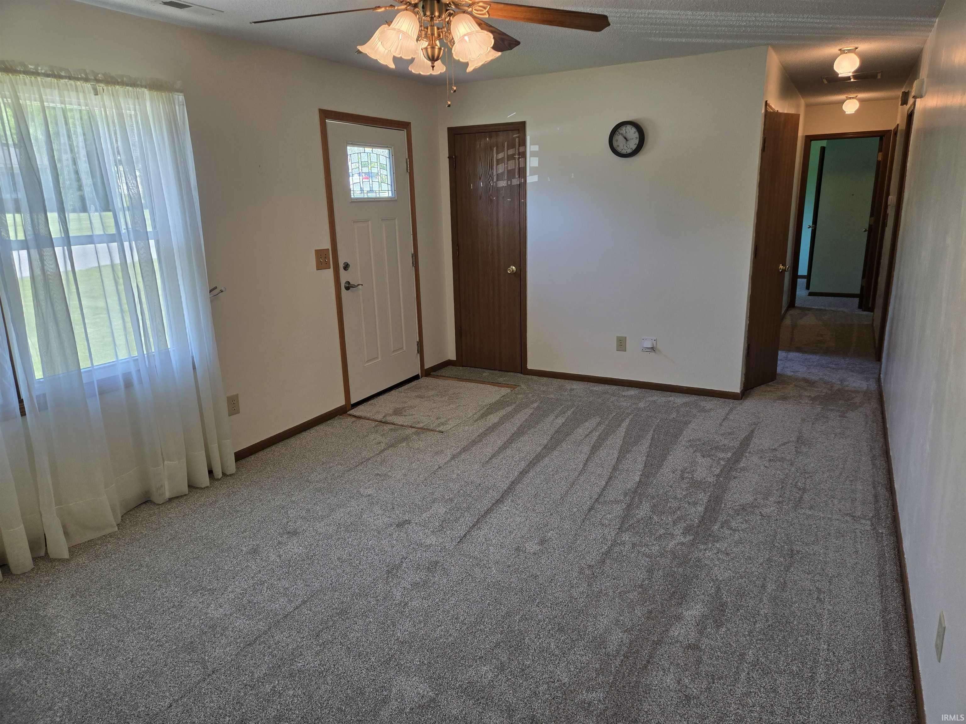 Syracuse, IN 46567-1800,312 W Hillside Drive
