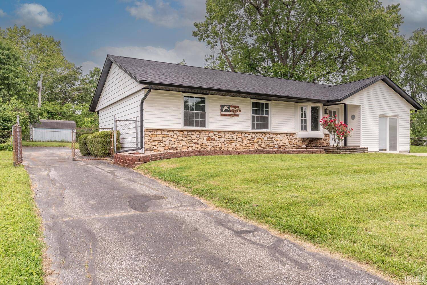 Bloomington, IN 47403,3212 S Fairington Drive
