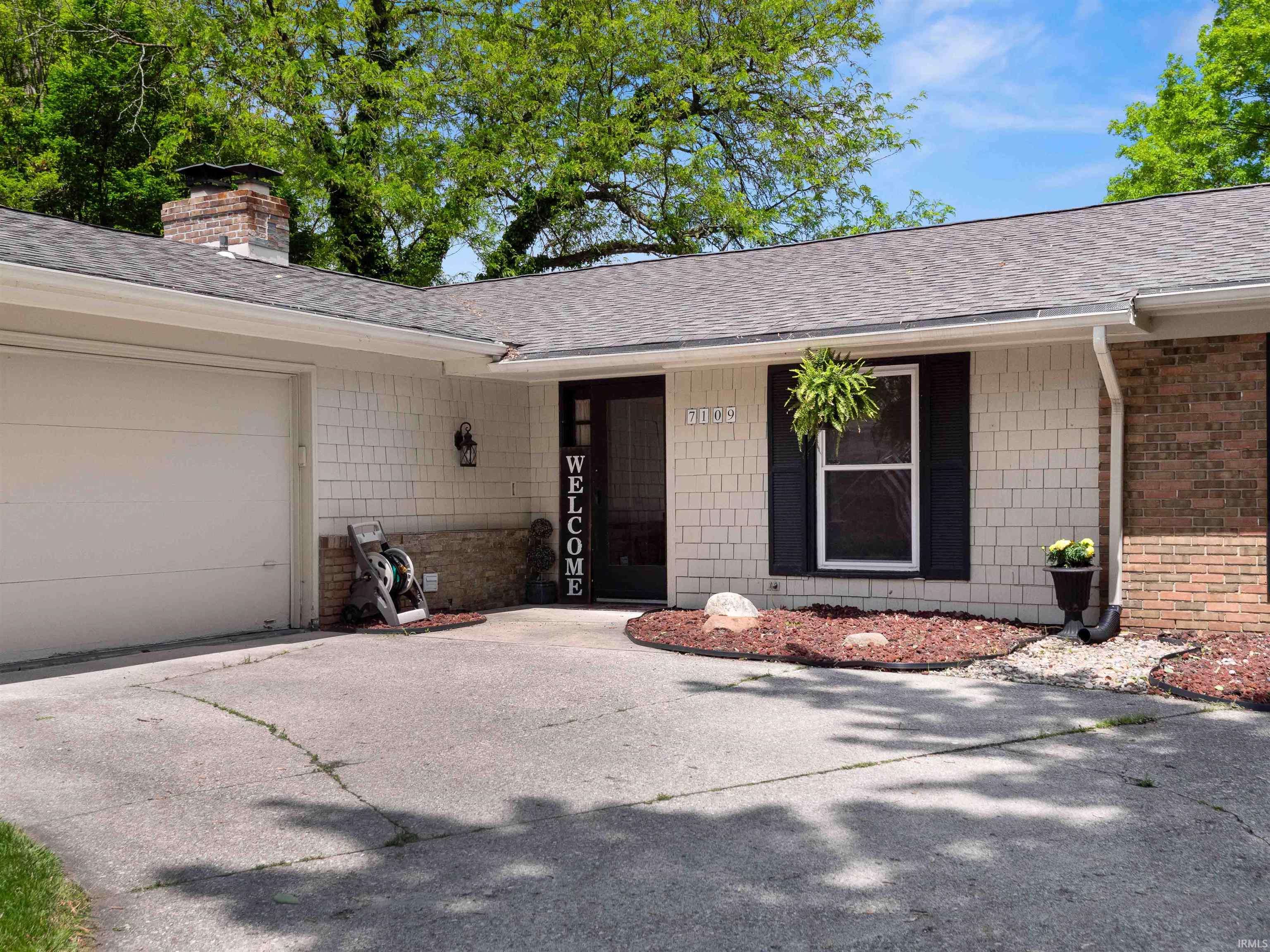 Fort Wayne, IN 46815,7109 Antebellum Drive