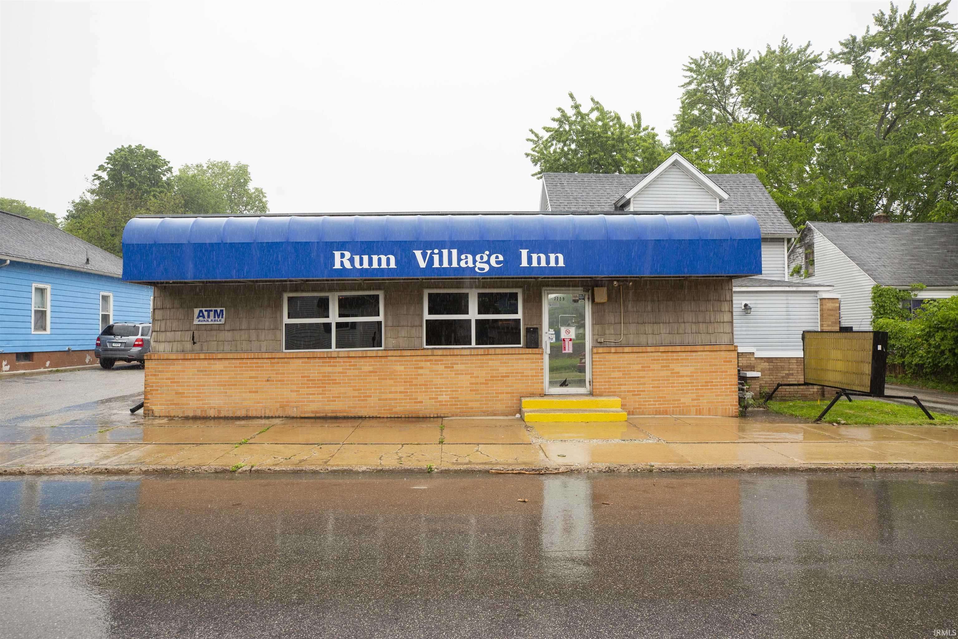 South Bend, IN 46613,2209 Kemble Avenue