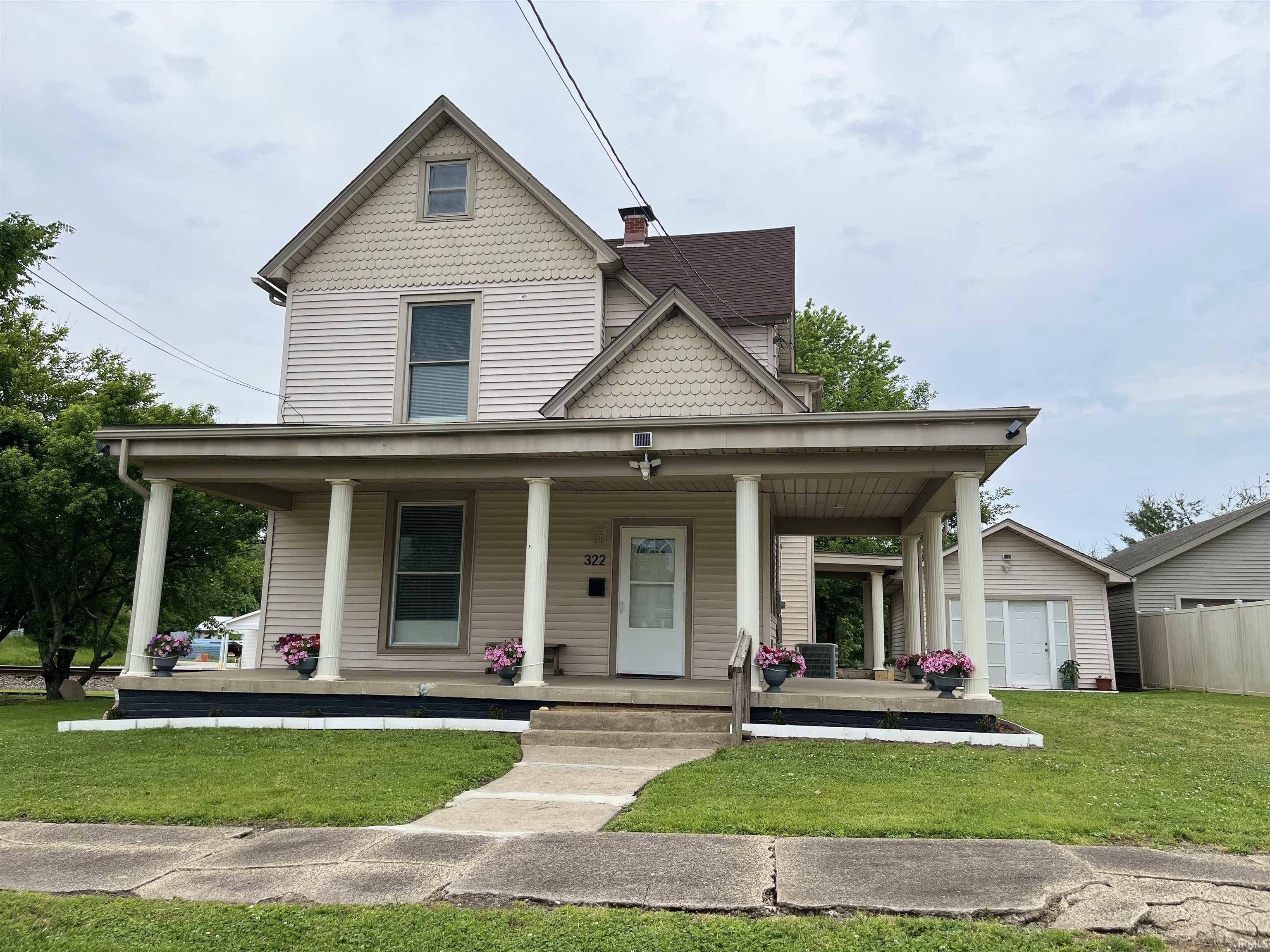 Oakland City, IN 47660,322 E Harrison Street