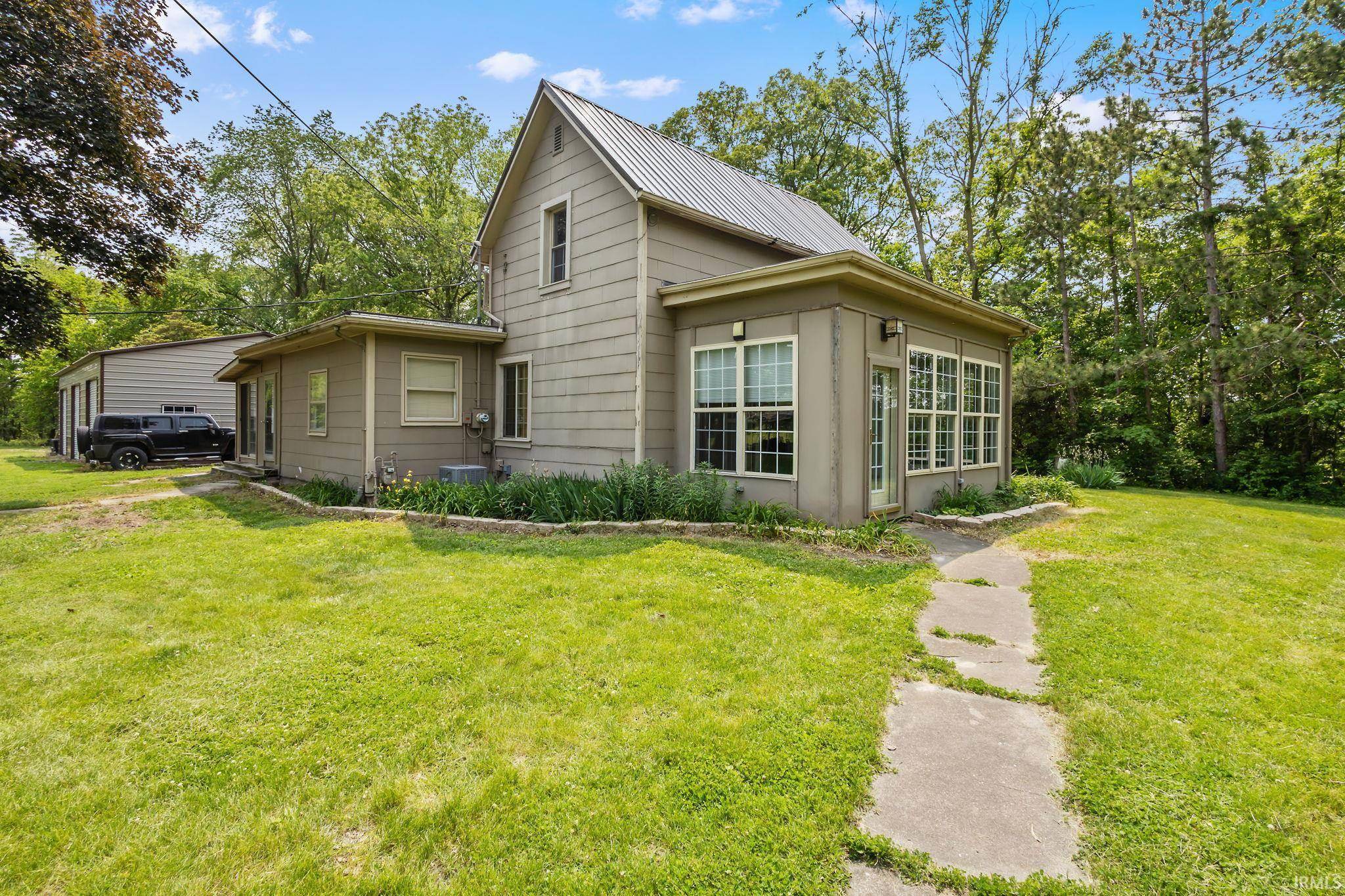 Monticello, IN 47960,10737 N Lower Lakeshore Drive