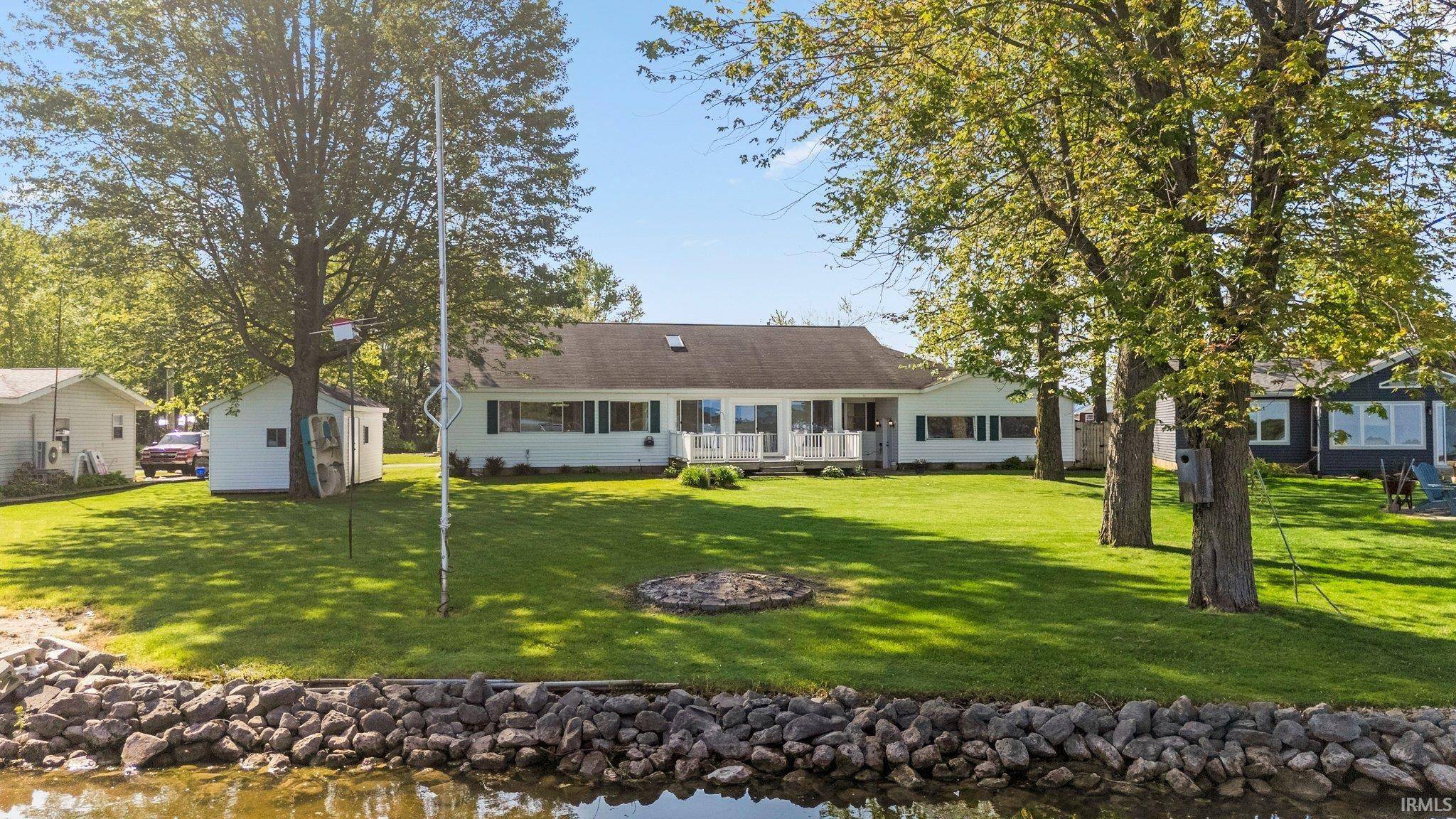Wawaka, IN 46794,0251 E Lakeview Drive