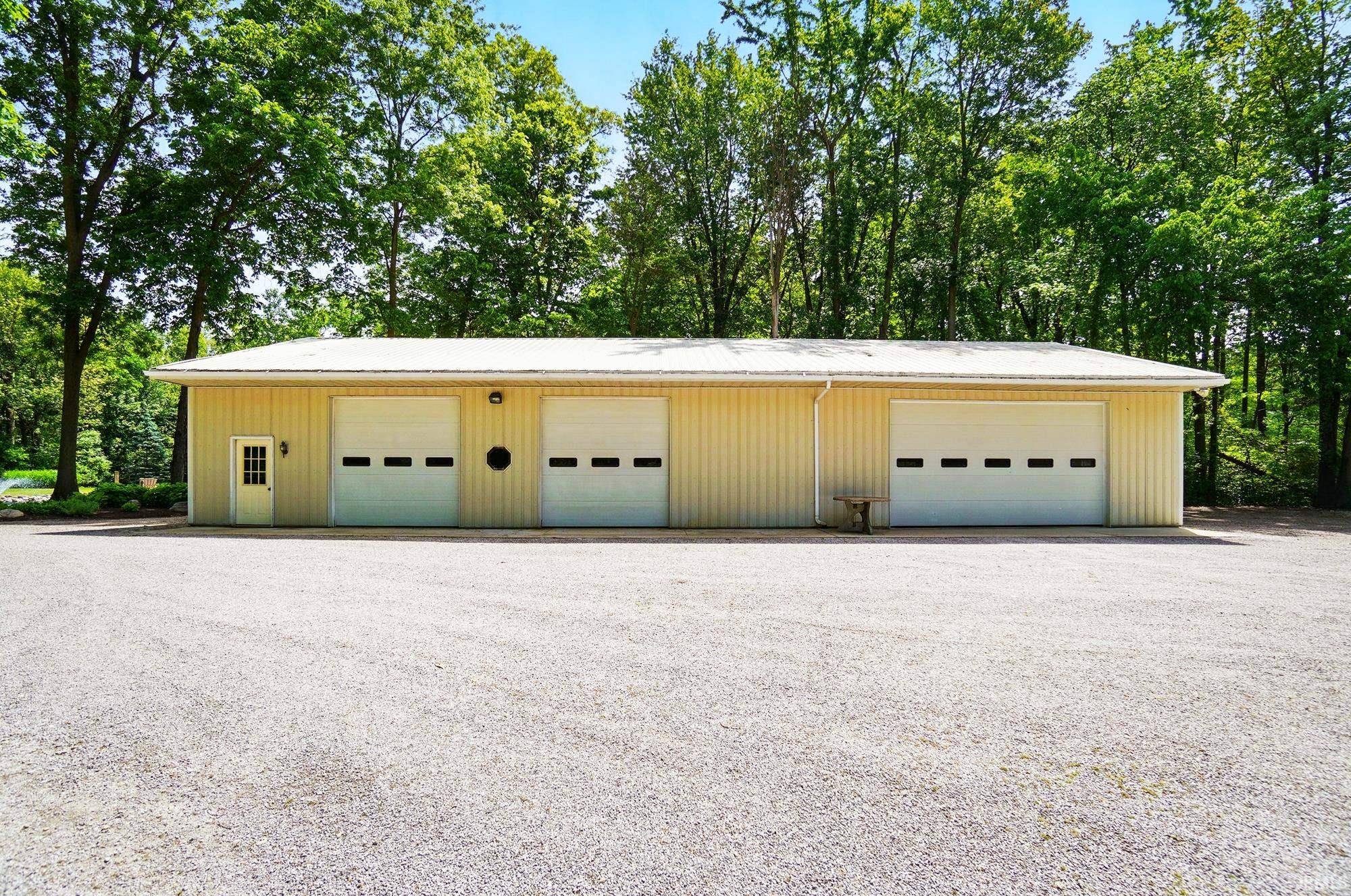 Fort Wayne, IN 46818-9408,6011 W Wallen Road