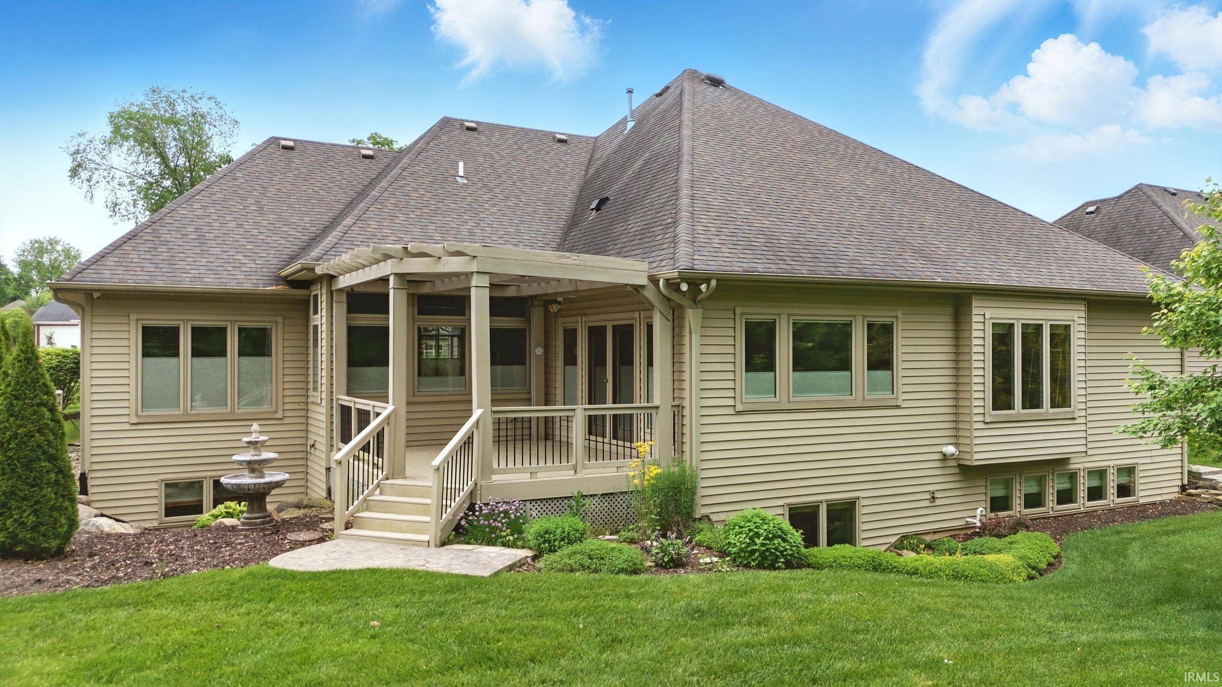 Huntertown, IN 46748,15821 Winterberry Court