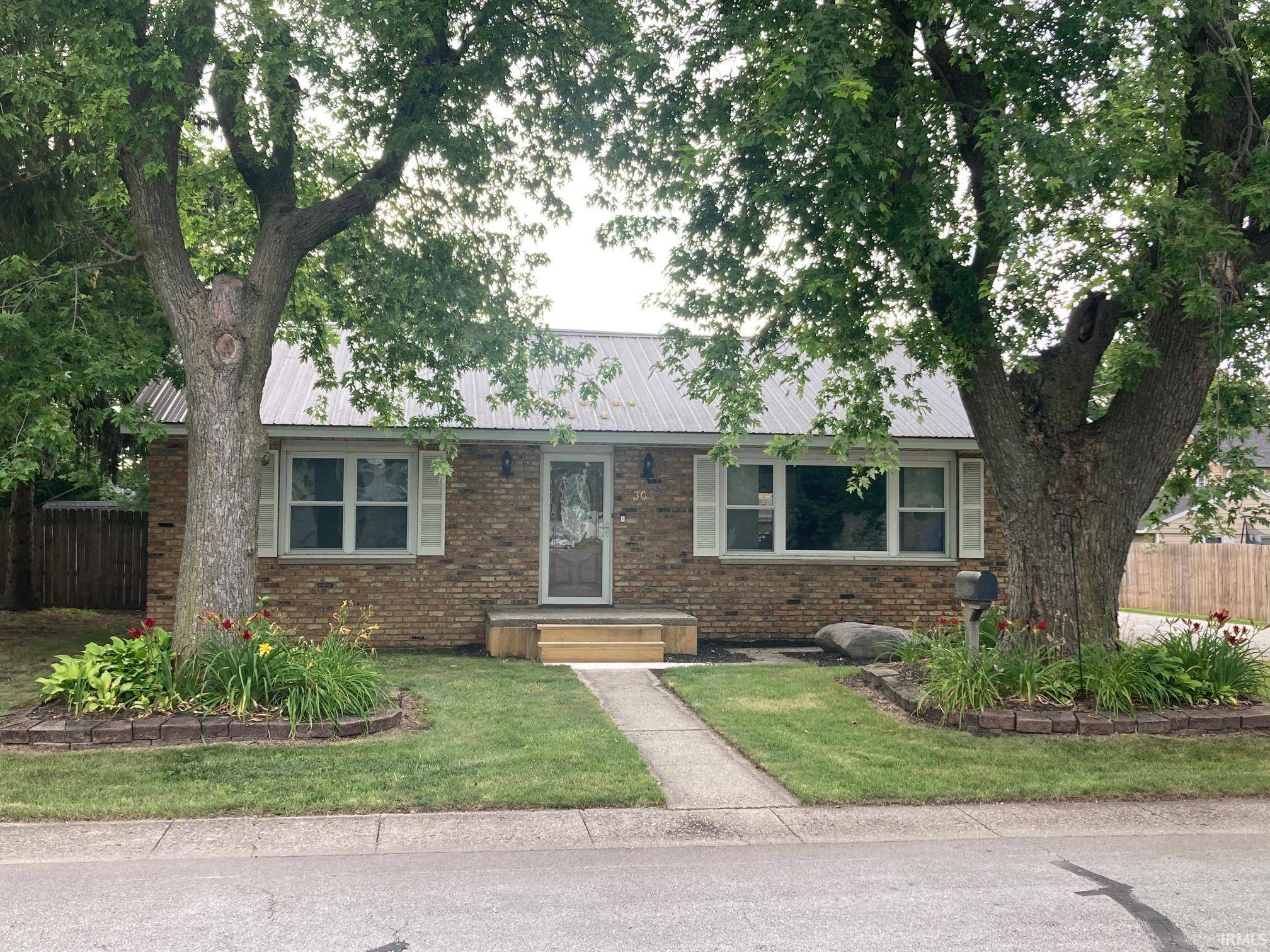 Fowler, IN 47944,305 N Lincoln Avenue