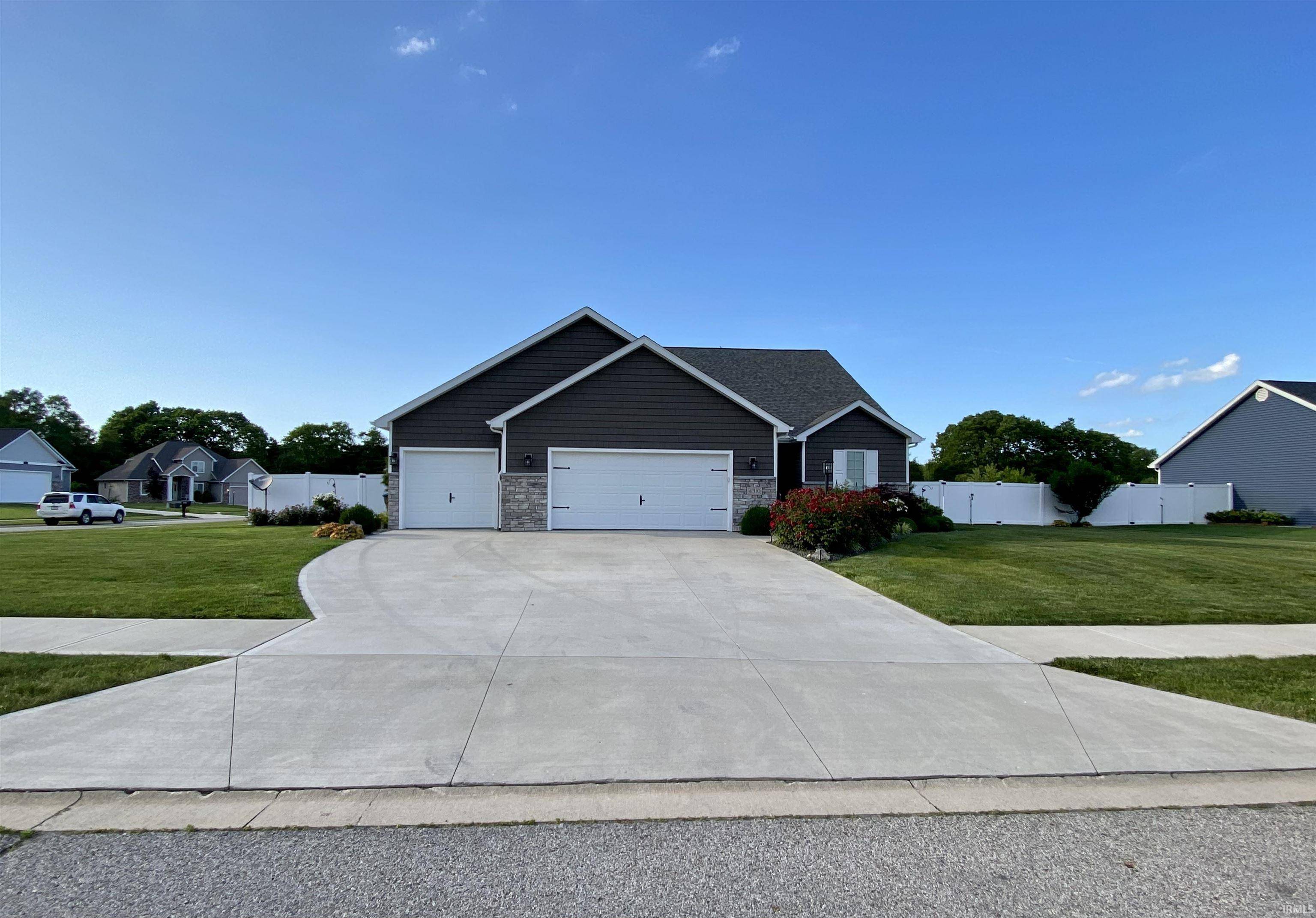Syracuse, IN 46567,4310 E Duffy Dr Drive