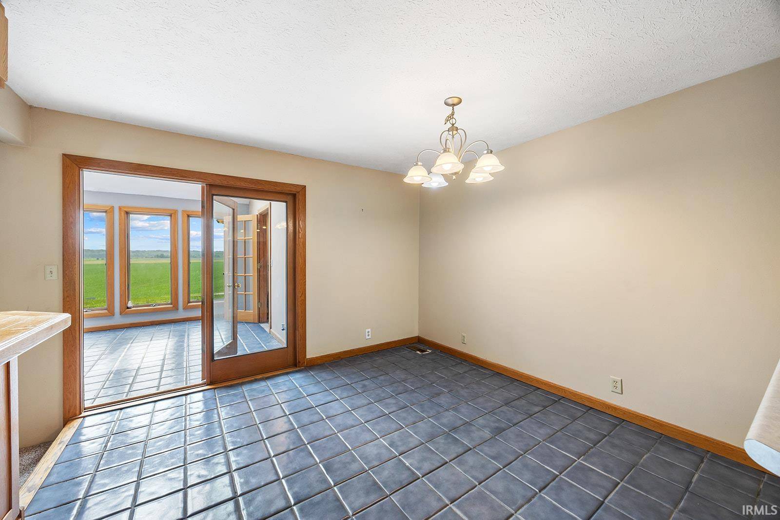 Delphi, IN 46923-8597,2075 N 925 W.
