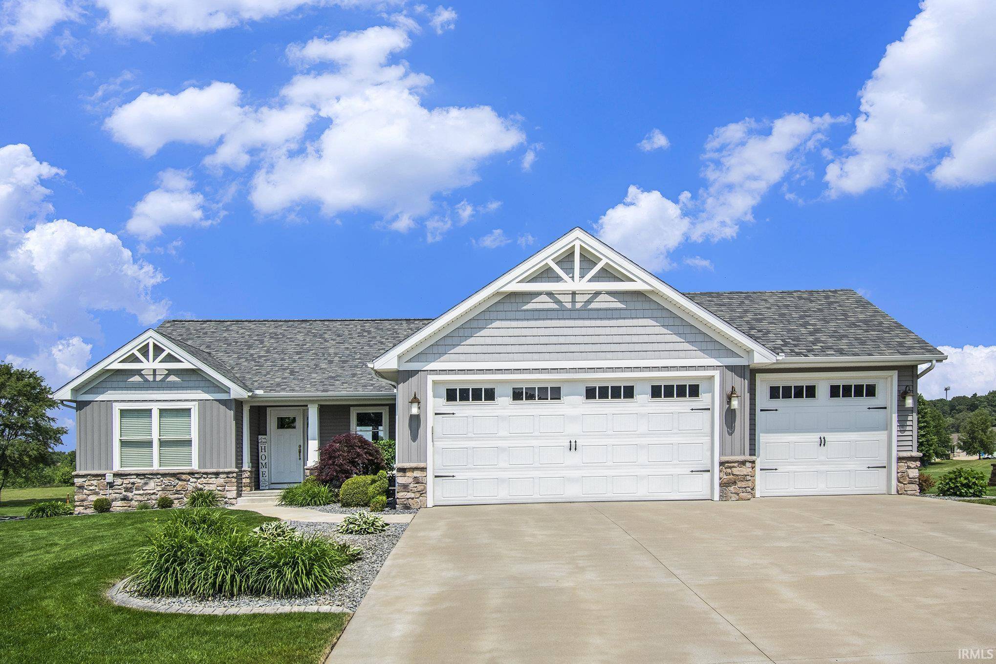 Goshen, IN 46528-6276,57373 Emerald Chase Lane