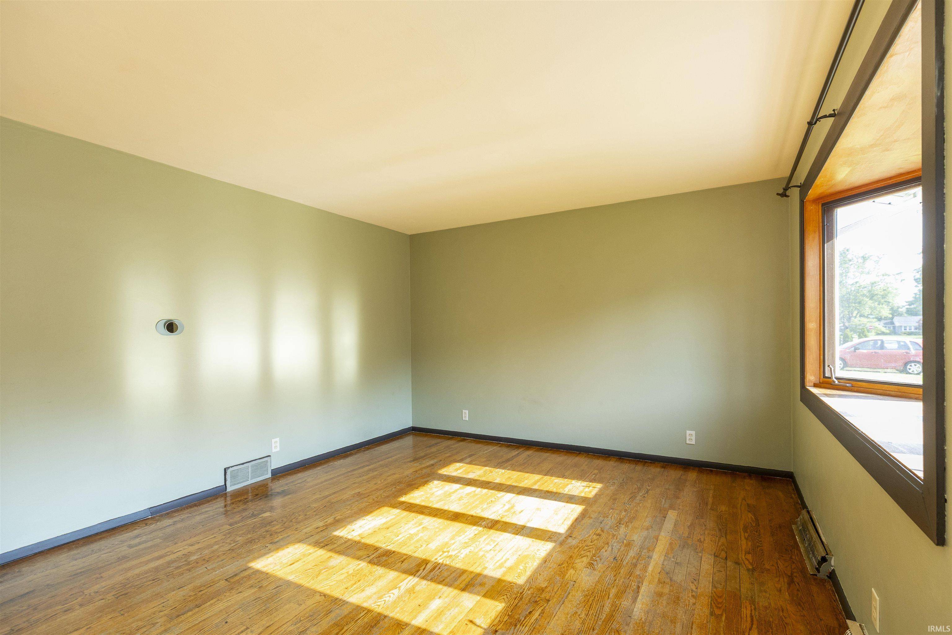 South Bend, IN 46635,1839 Winston Drive