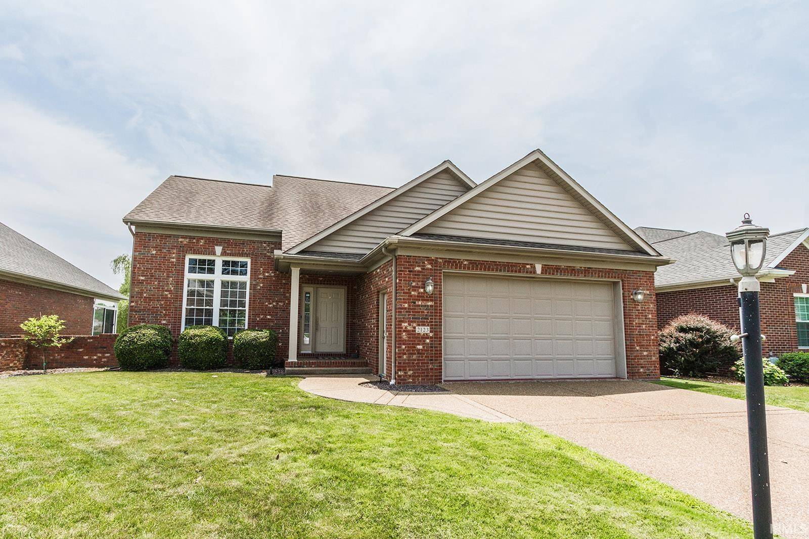 Evansville, IN 47725,2123 Bunker Lane
