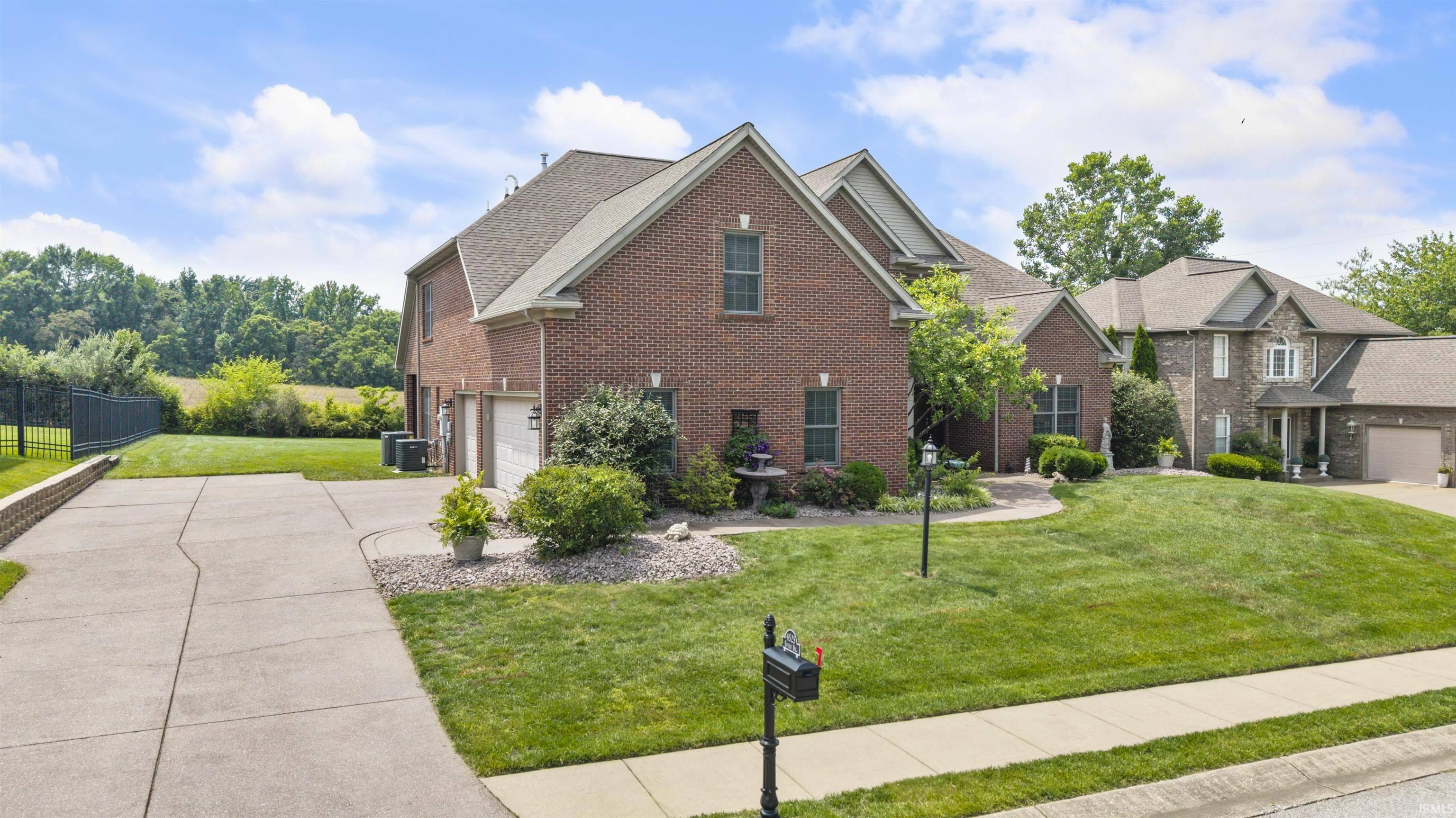 Newburgh, IN 47630,4525 Estate Drive