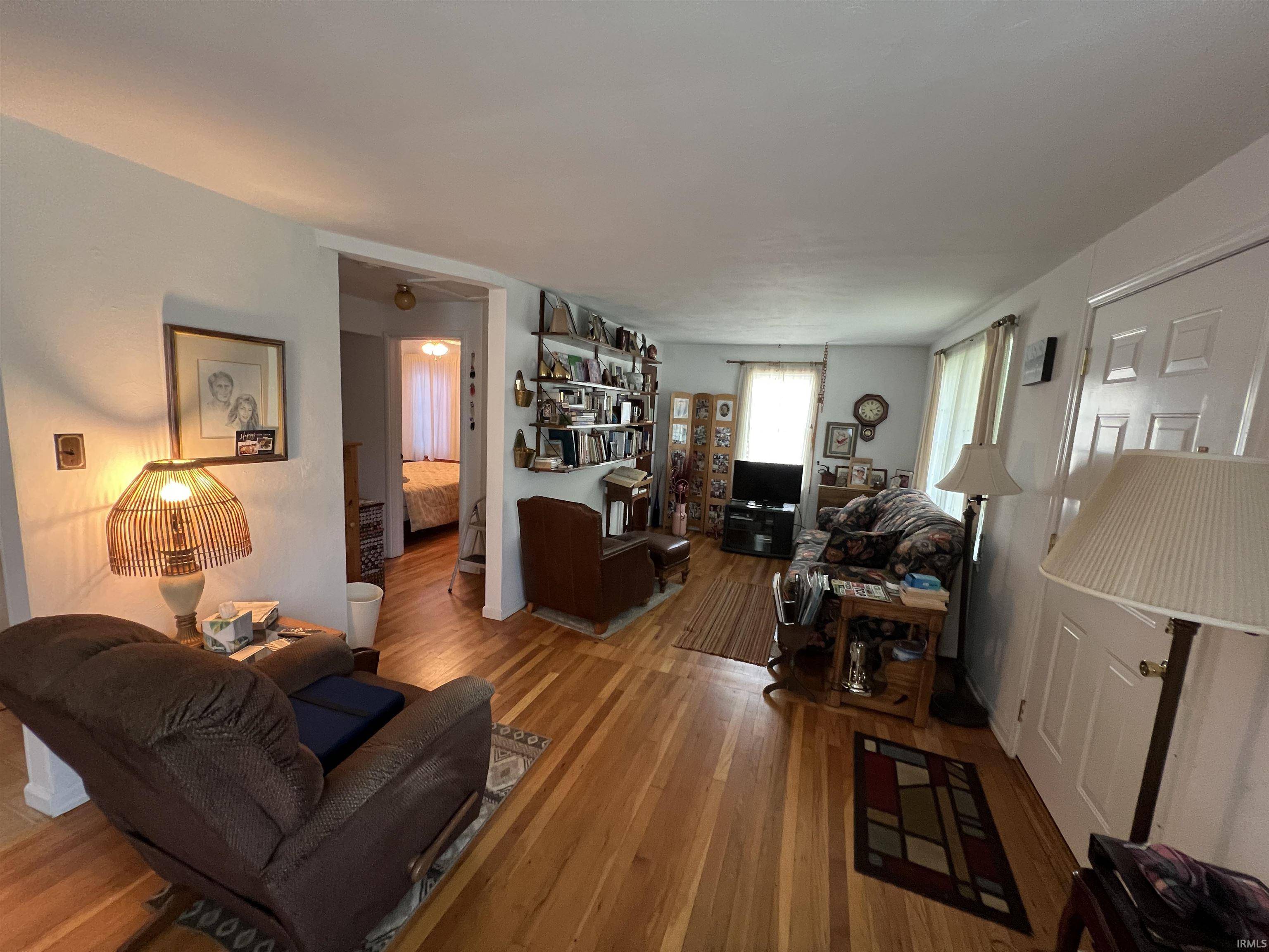 Mishawaka, IN 46544,347 S Brook Avenue