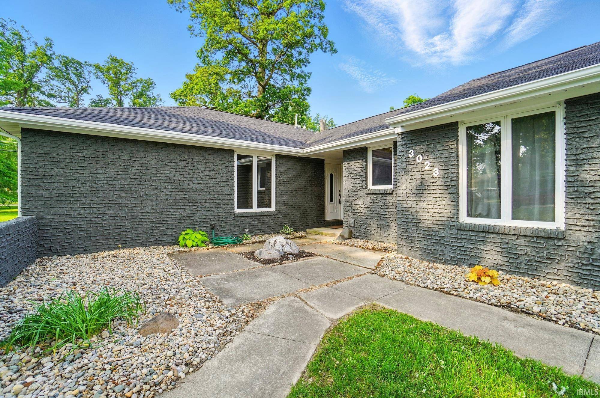Fort Wayne, IN 46805,3023 Santa Rosa Drive