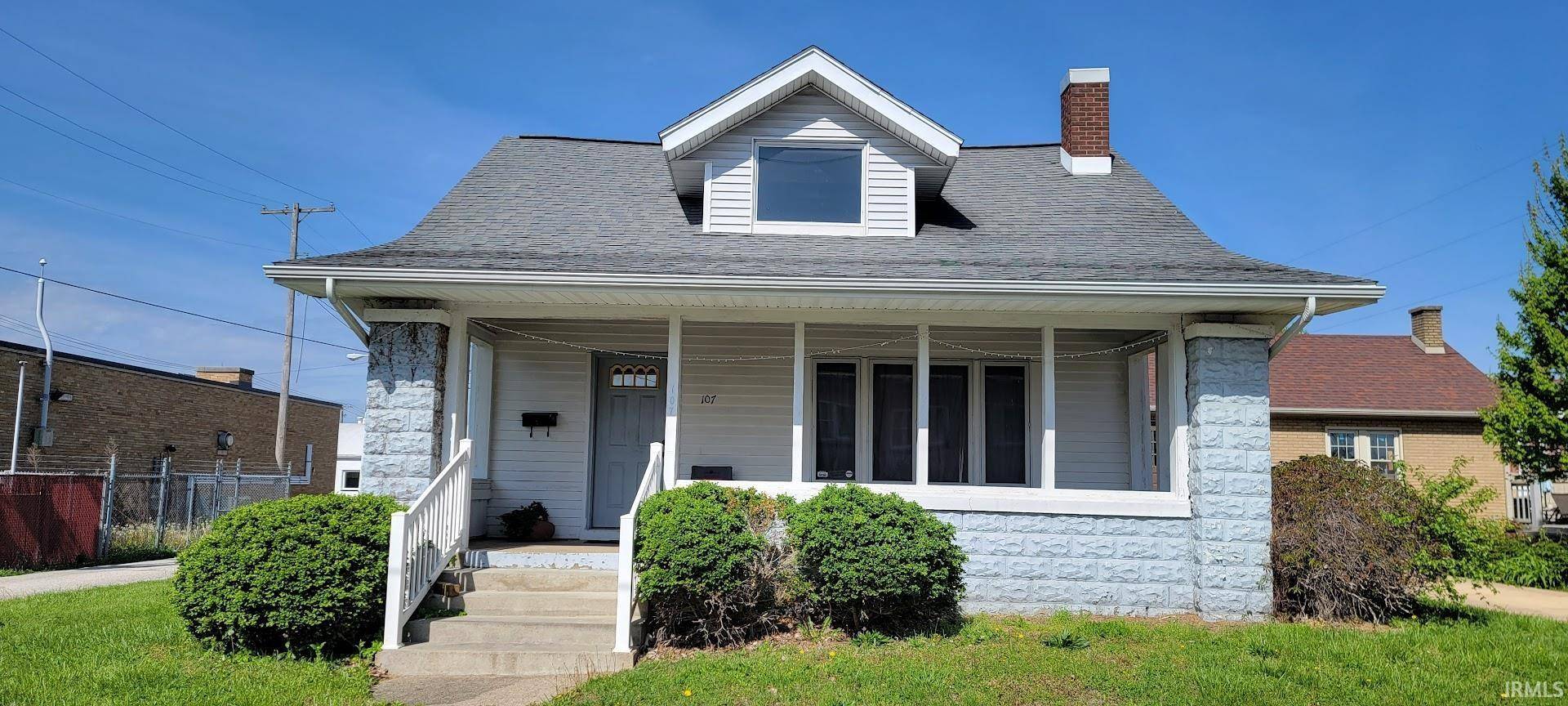 Washington, IN 47501-2936,107 NE 2Nd Street