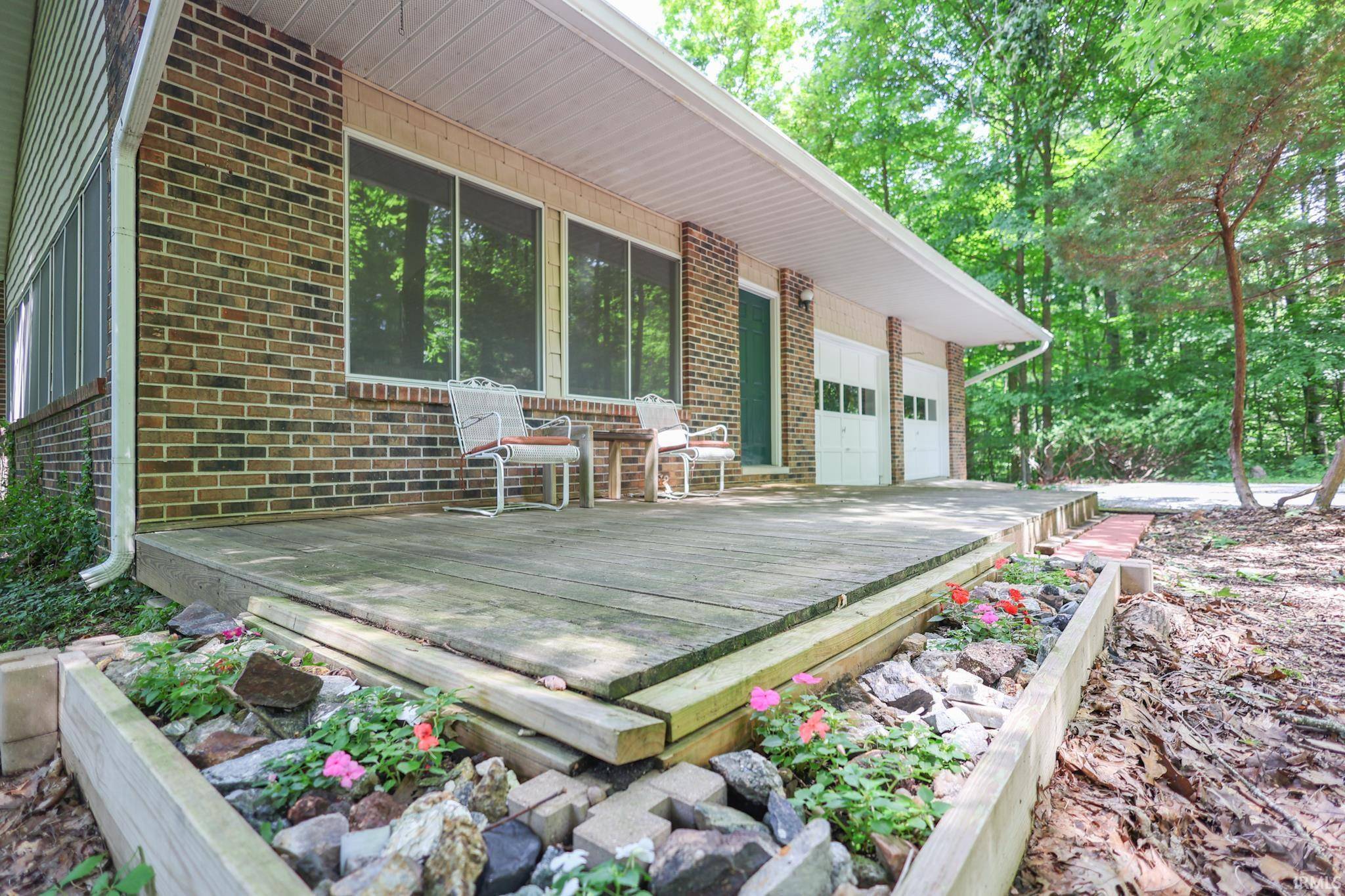 Bloomington, IN 47408,946 E Chambers Pike