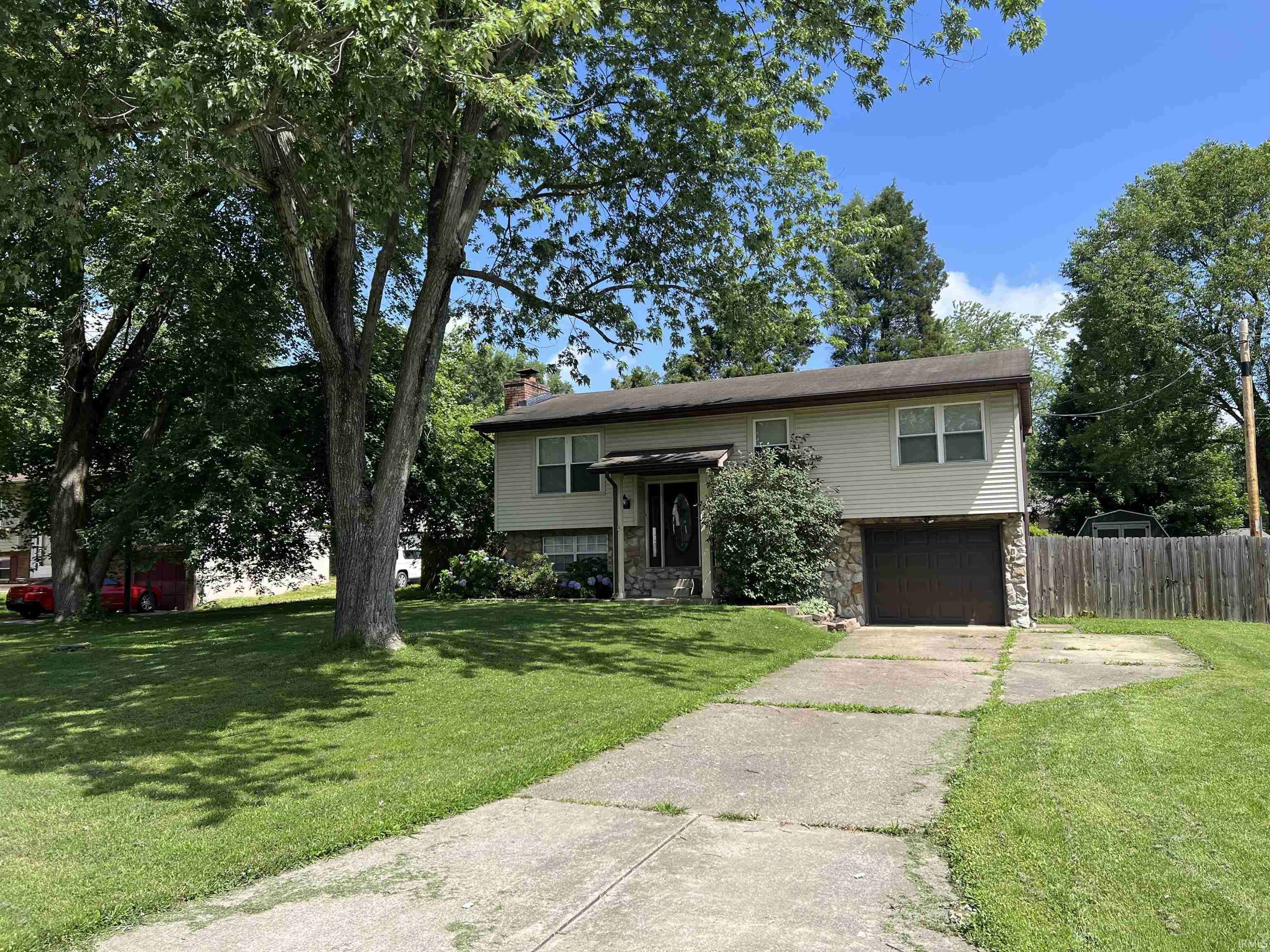 Newburgh, IN 47630,7366 Oakdale Drive