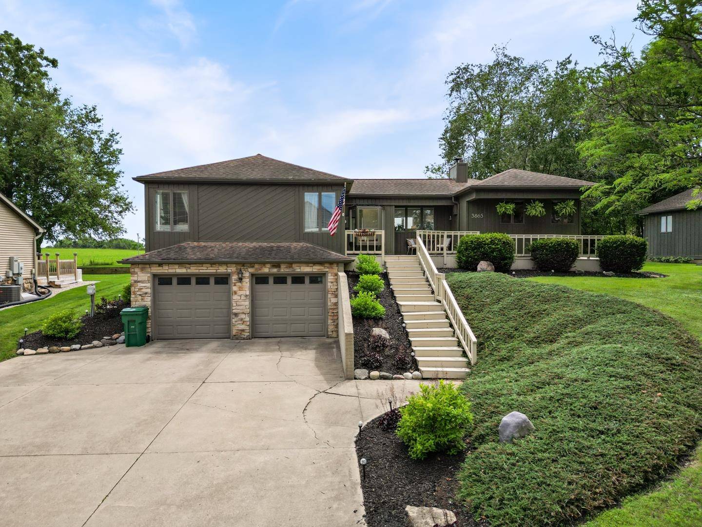 Leesburg, IN 46538,3865 E Forest Glen Avenue