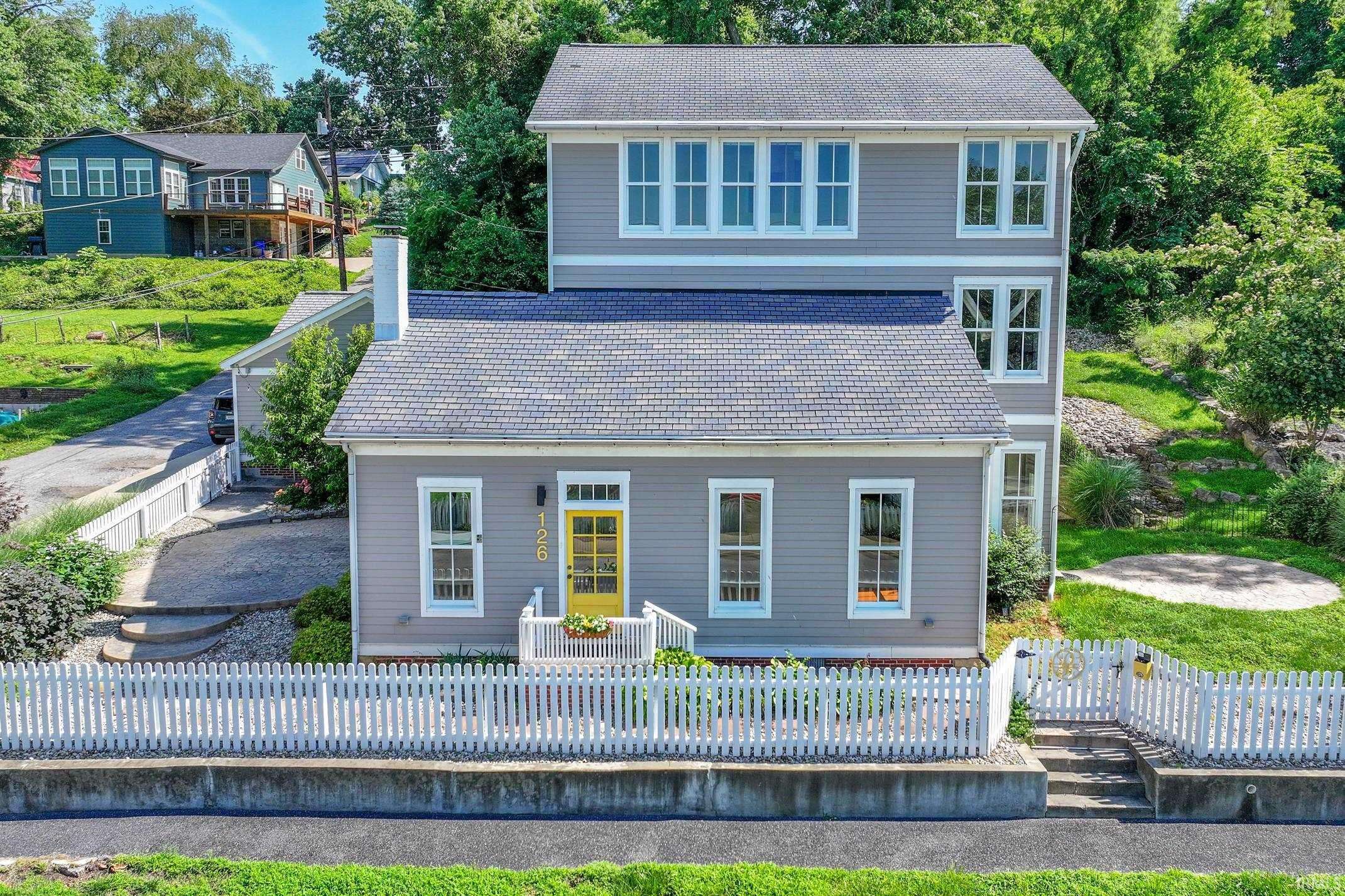 Newburgh, IN 47630,126 W Jennings Street