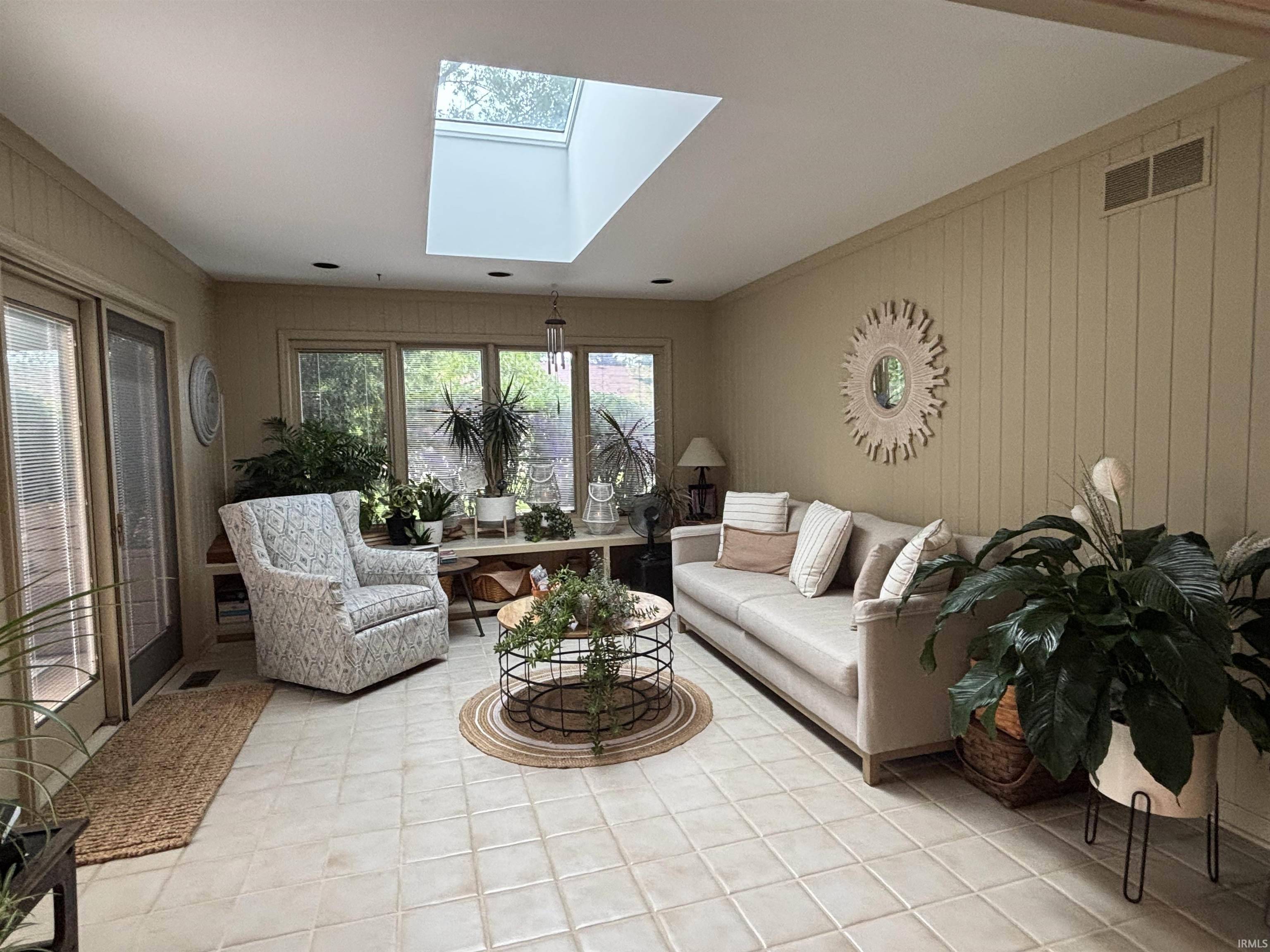 Fort Wayne, IN 46804,9512 CAMBERWELL Drive