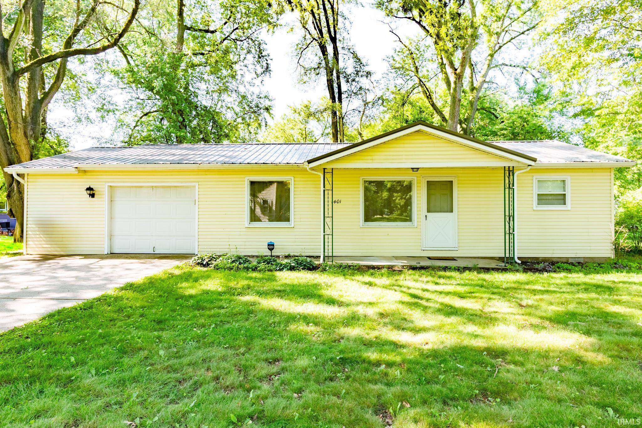 Elkhart, IN 46514,1401 E Bristol Street