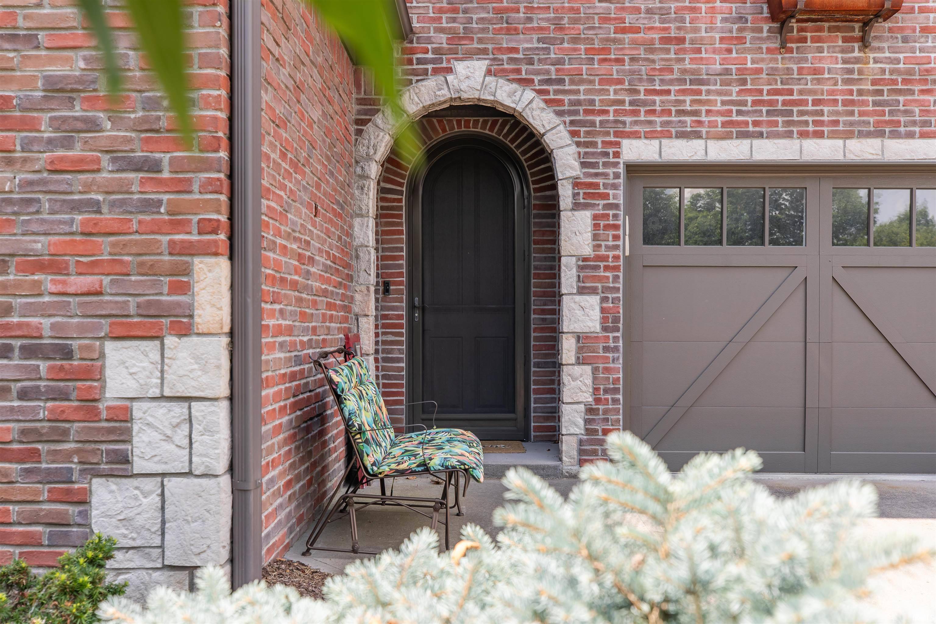 Bloomington, IN 47401,1766 S Springhouse Drive
