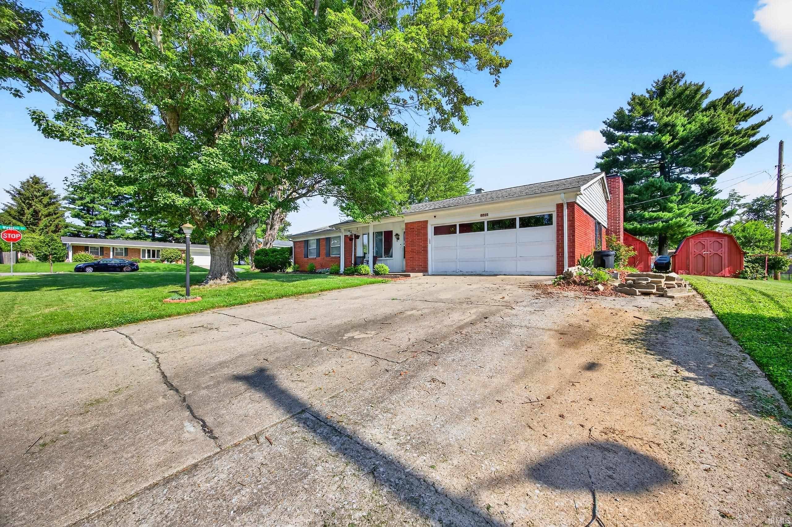 Bloomington, IN 47403,4216 W Middle Court