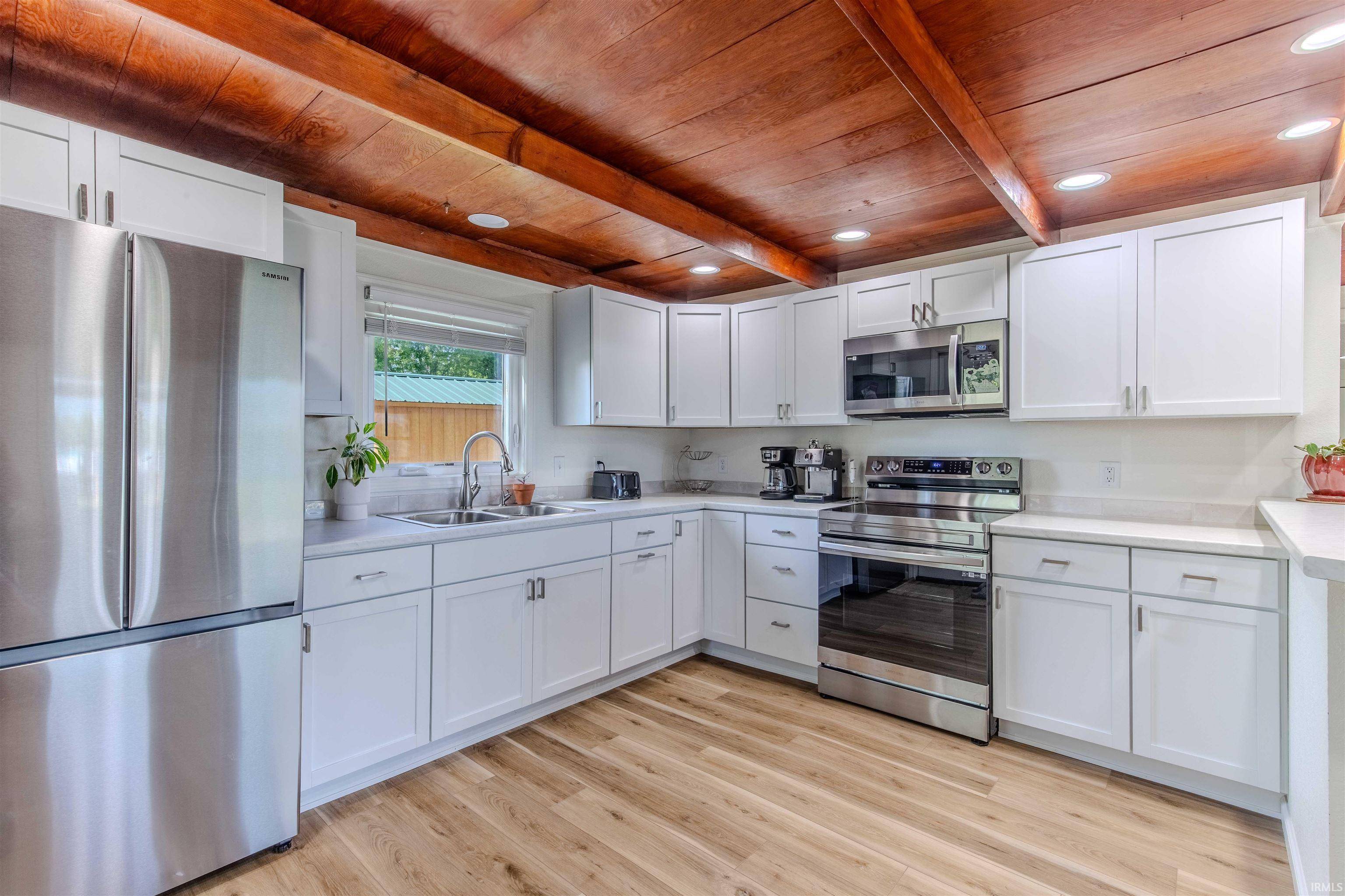 Wawaka, IN 46794,0175 Frantz Drive