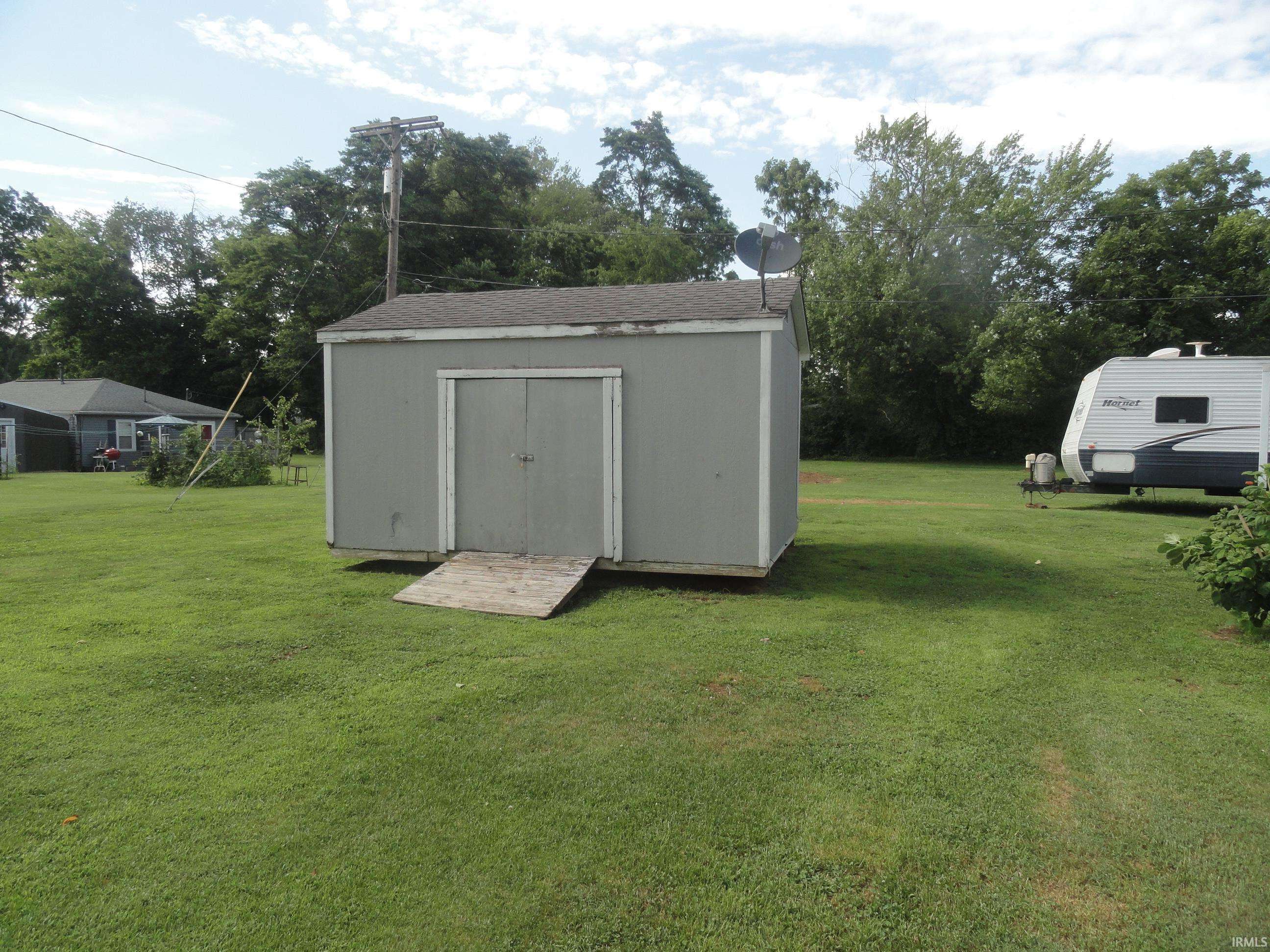 Richland, IN 47634,1124 N Maple Street