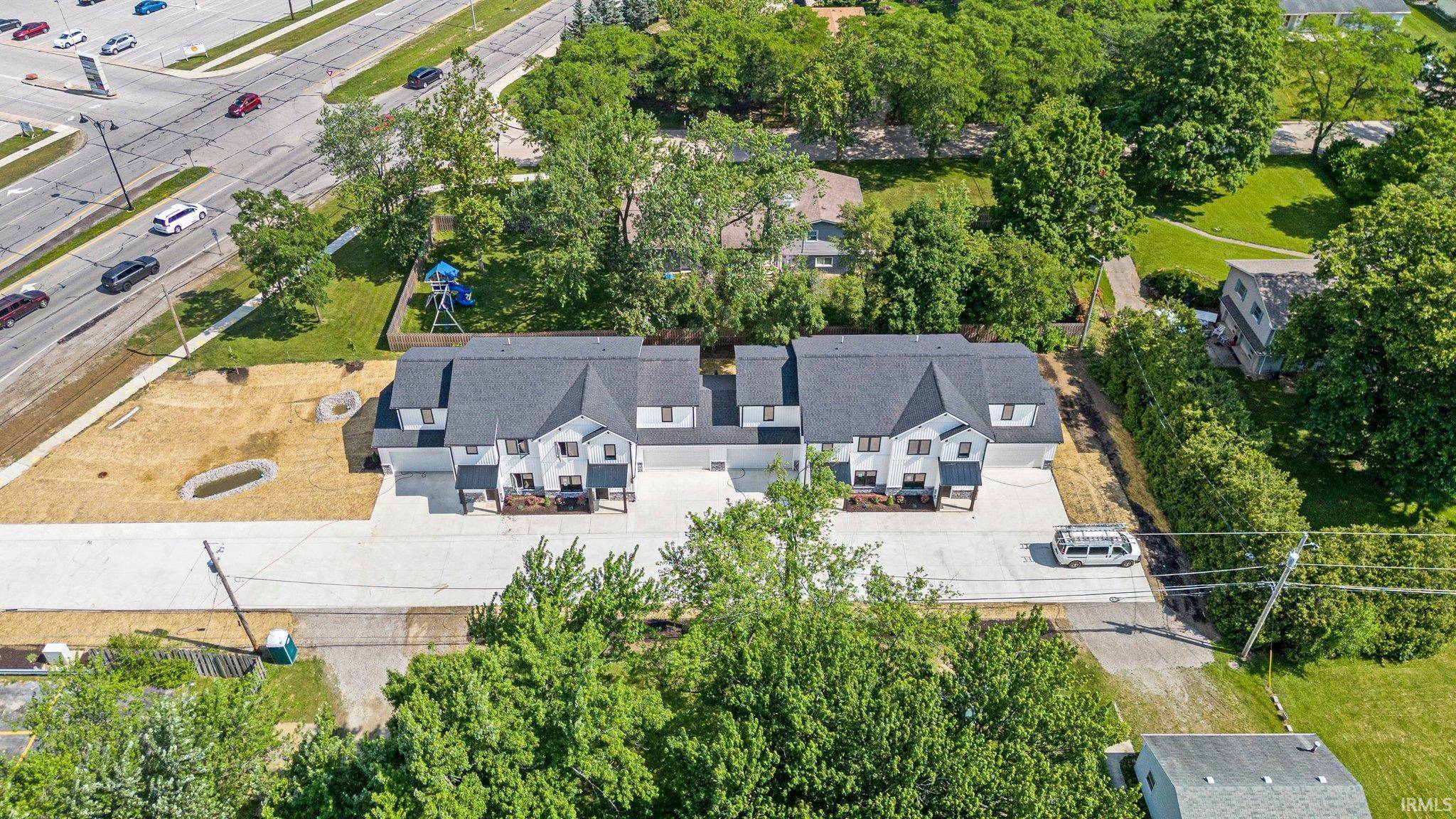 Fort Wayne, IN 46825,5966 N Clinton Street