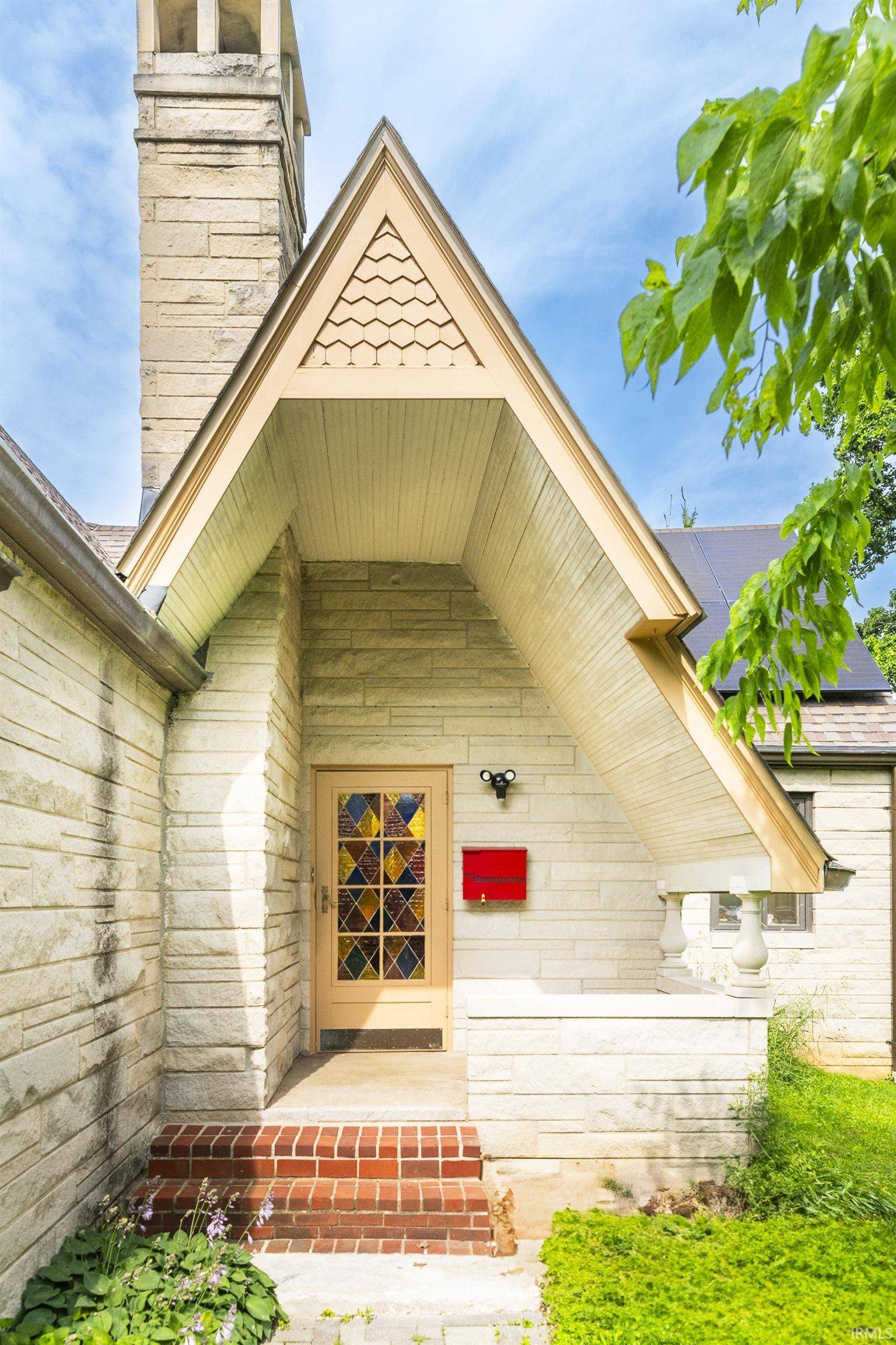 Bloomington, IN 47401,820 S High Street