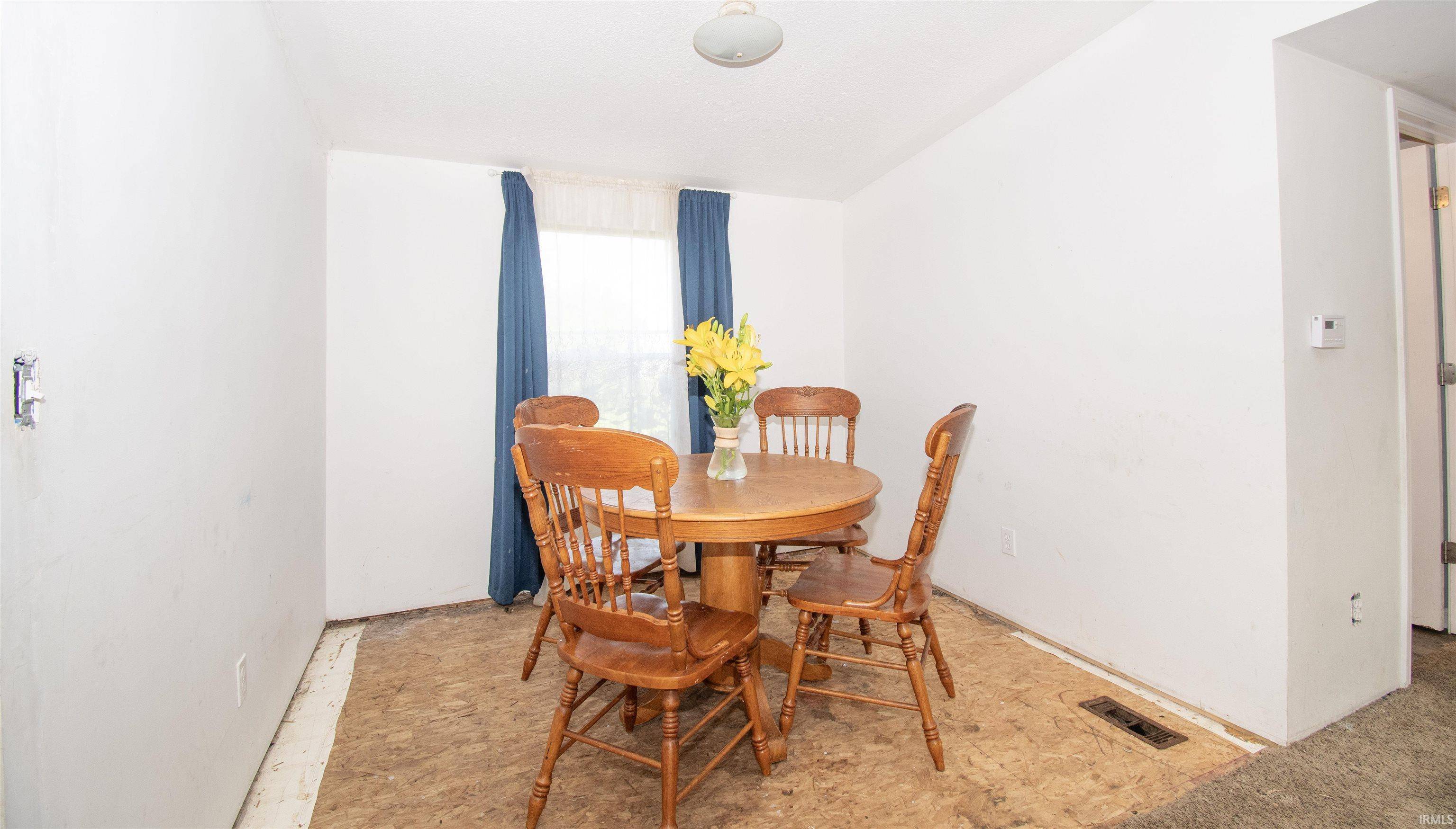 Laotto, IN 46763,103 S Tamarack Street