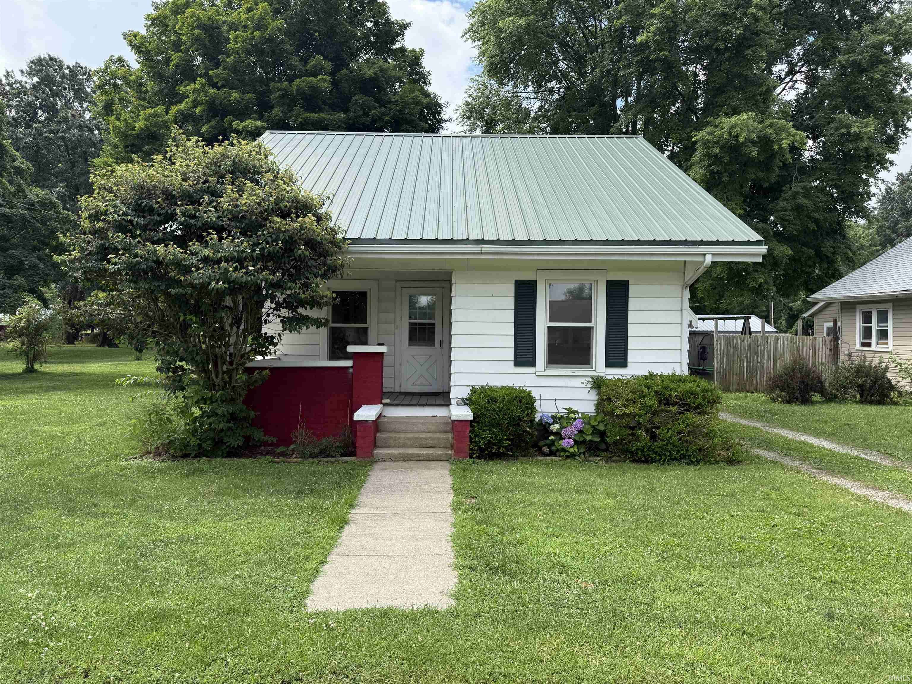 Sandborn, IN 47578,405 E College Street