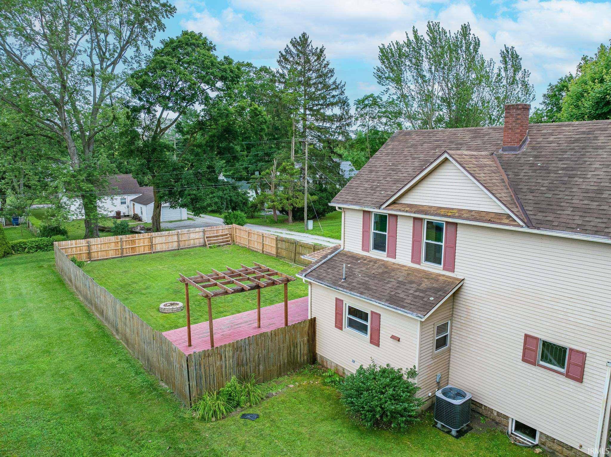 North Manchester, IN 46962,709 N Wayne Street