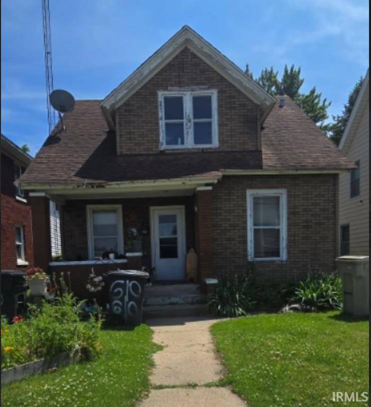 South Bend, IN 46637,610 W Indiana Avenue
