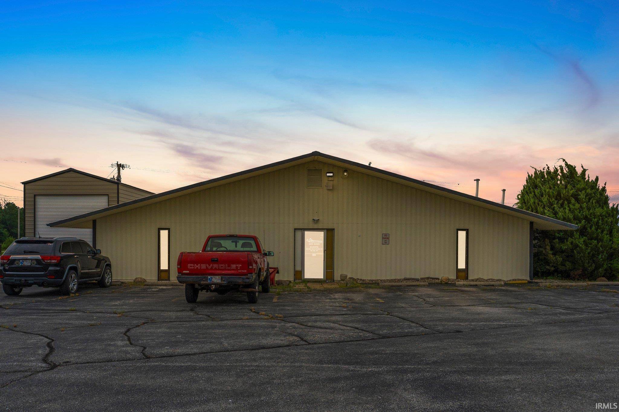 Laotto, IN 46763-9602,0040 County Road 70 Road