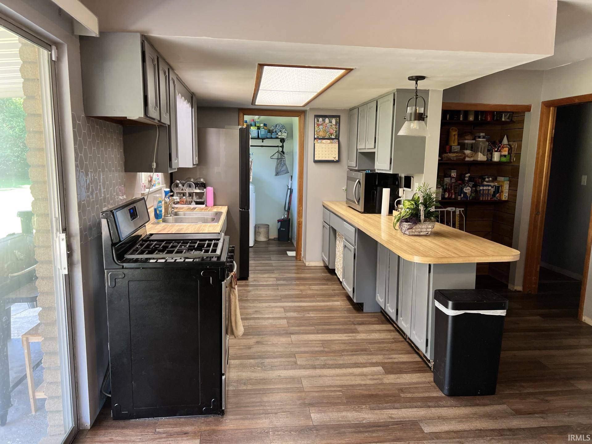 Spiceland, IN 47385,207 W Elm Street