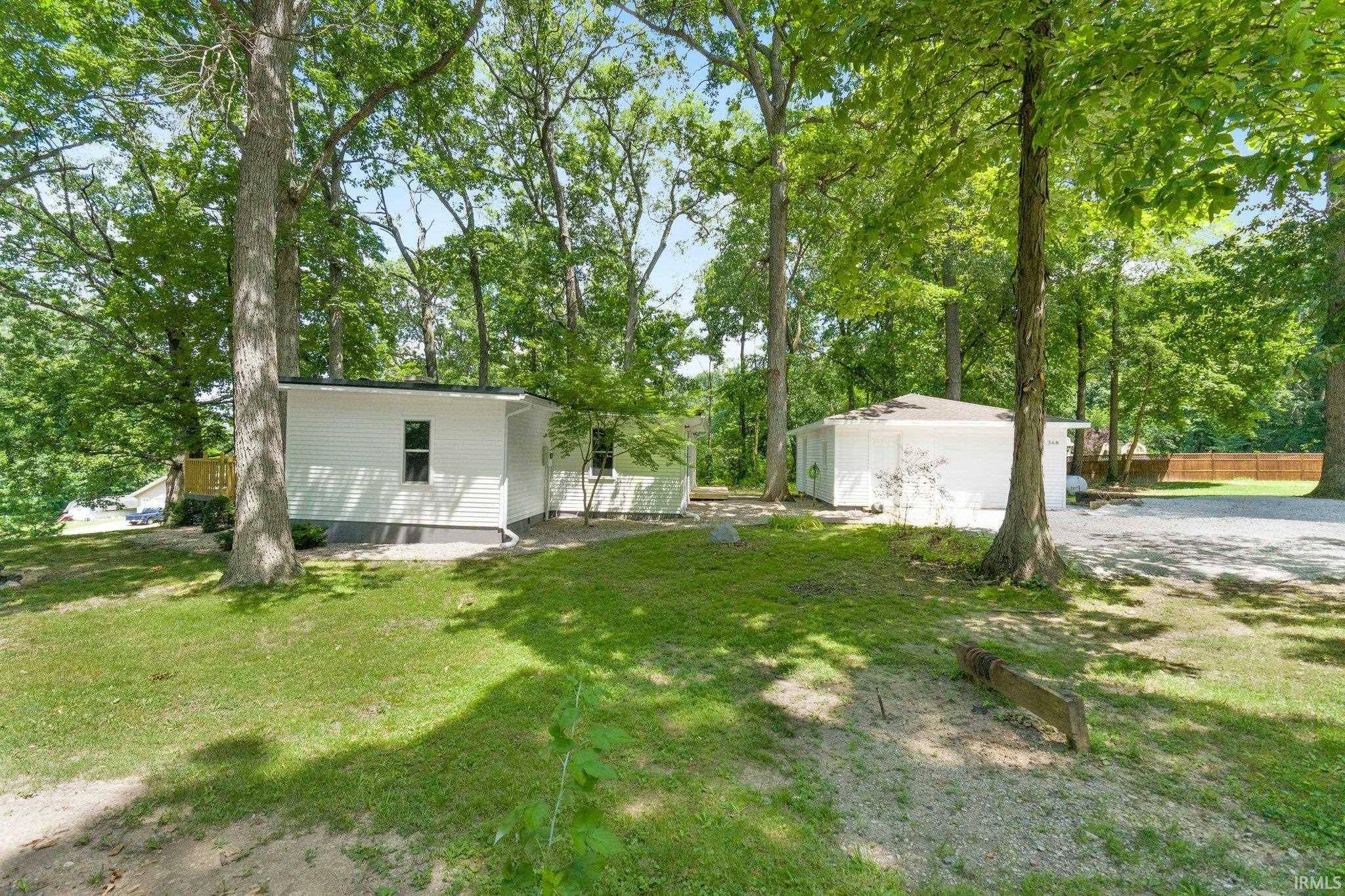 Albion, IN 46701,368 N Oakwood Drive
