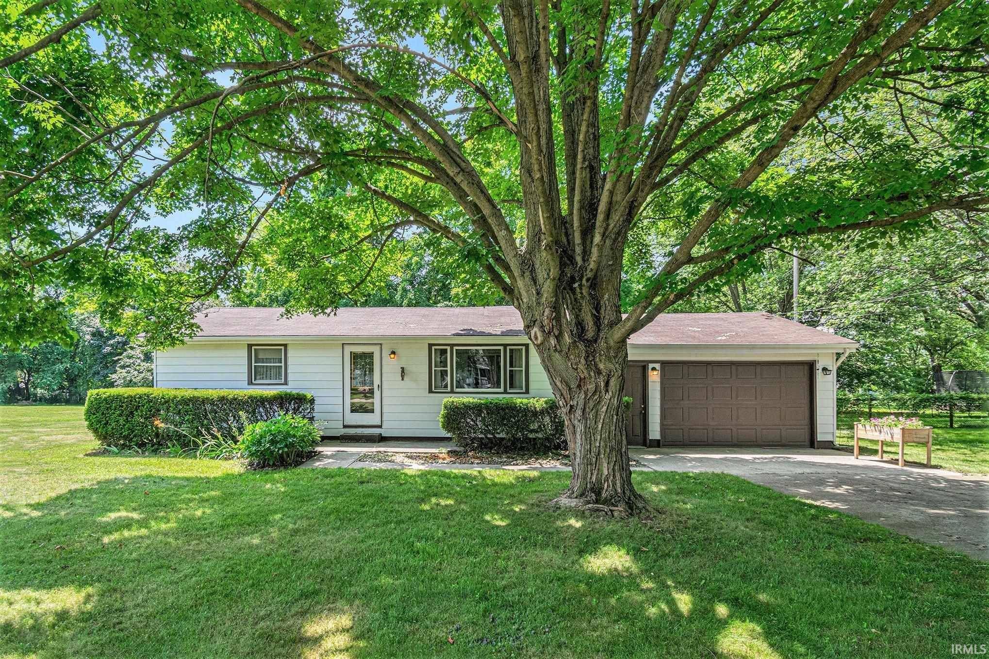 Elkhart, IN 46514,29662 San Lu Rae Drive