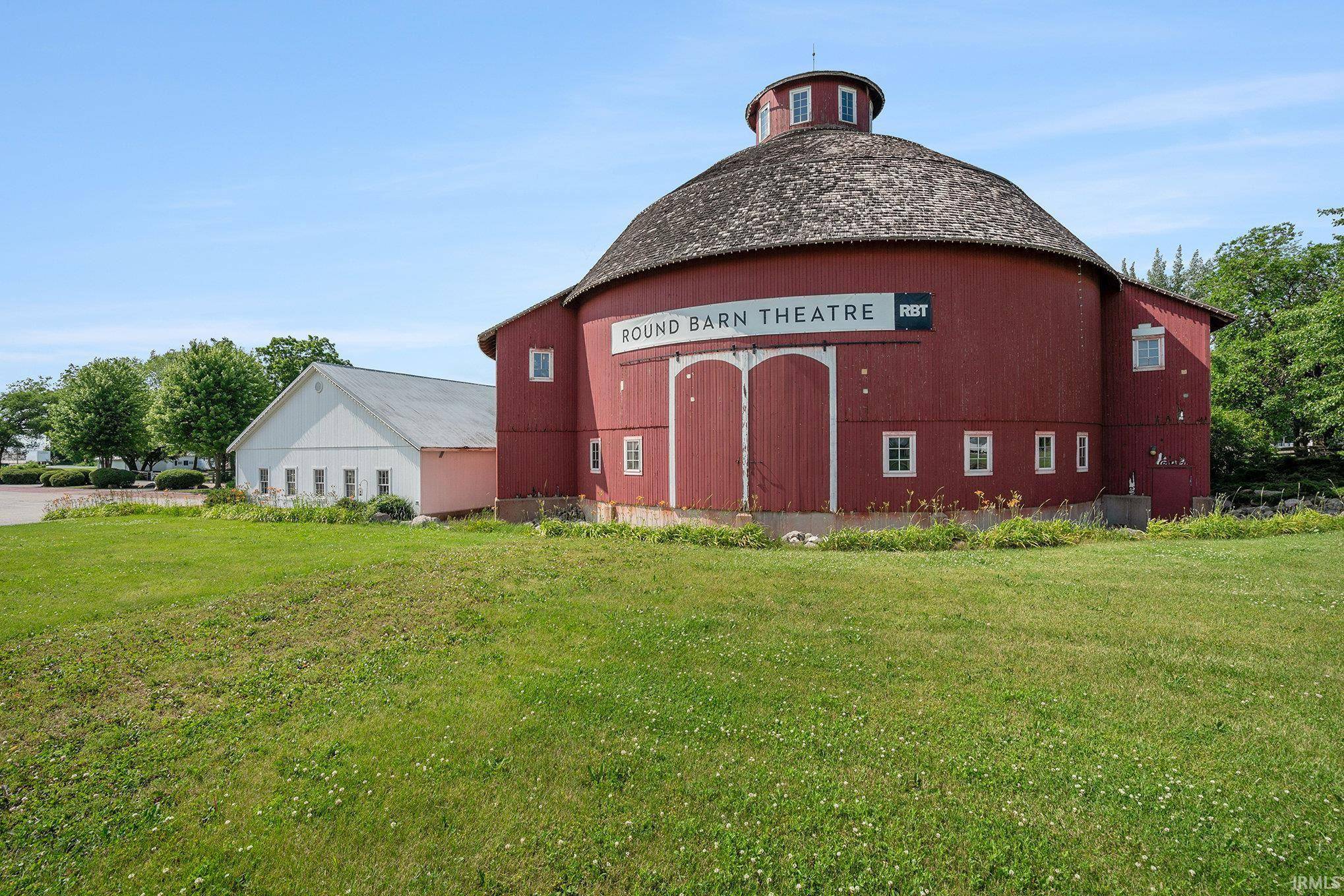 Nappanee, IN 46550,1600 W Market Street