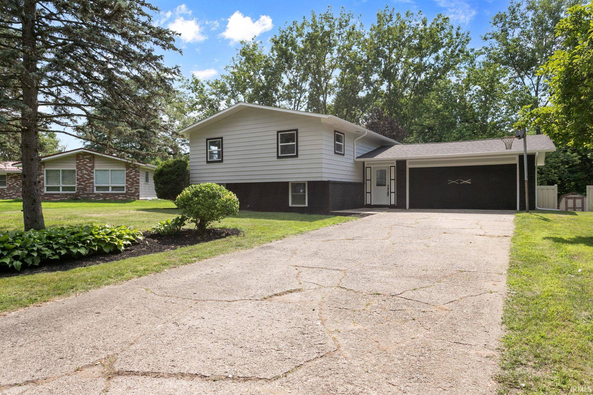 Elkhart, IN 46517-9163,60209 Pembrook Lane