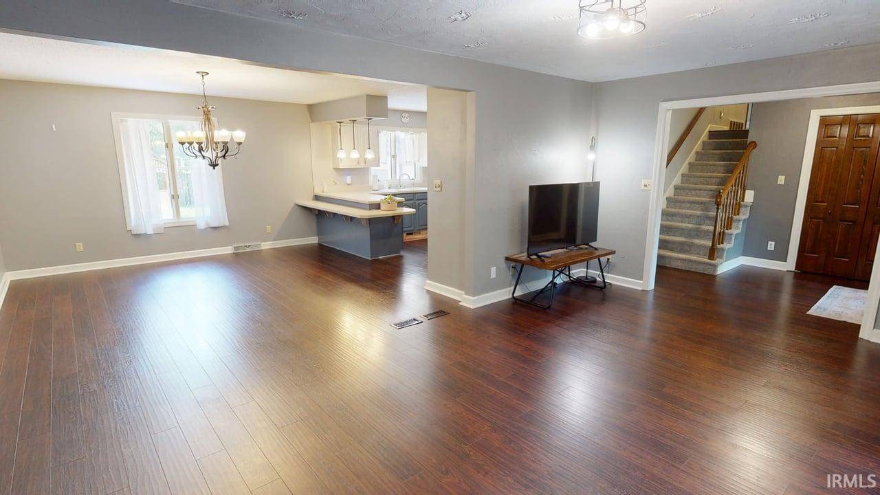 Jasper, IN 47546,1153 W 13th Street